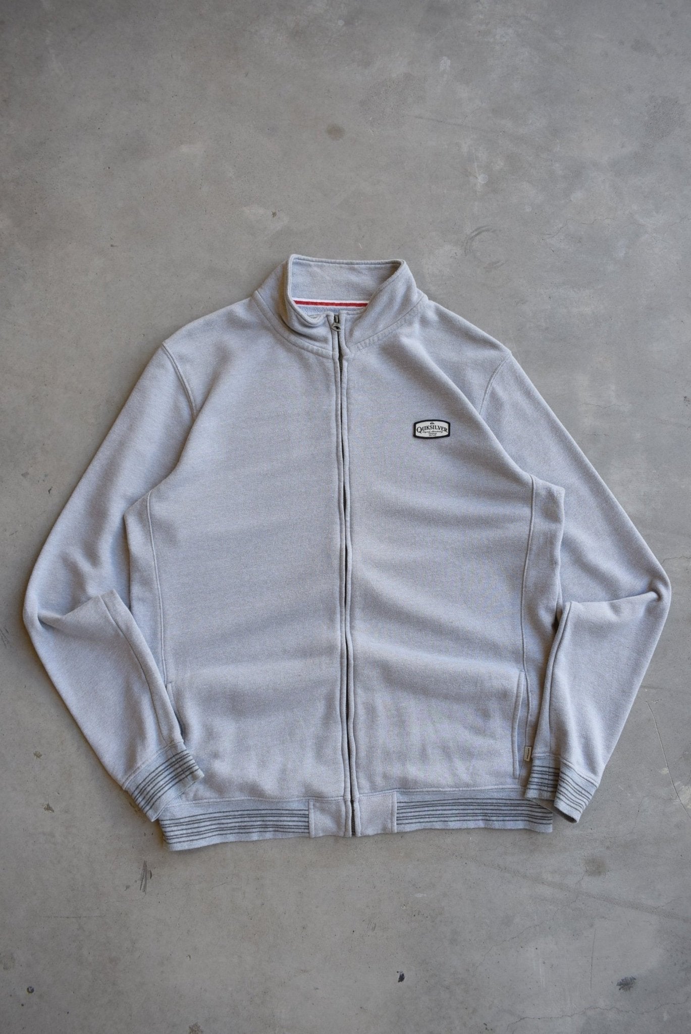 Quiksilver Grey Embroidered Full-Zip Sweater — 2000s (L/XL) - Retrospective Store