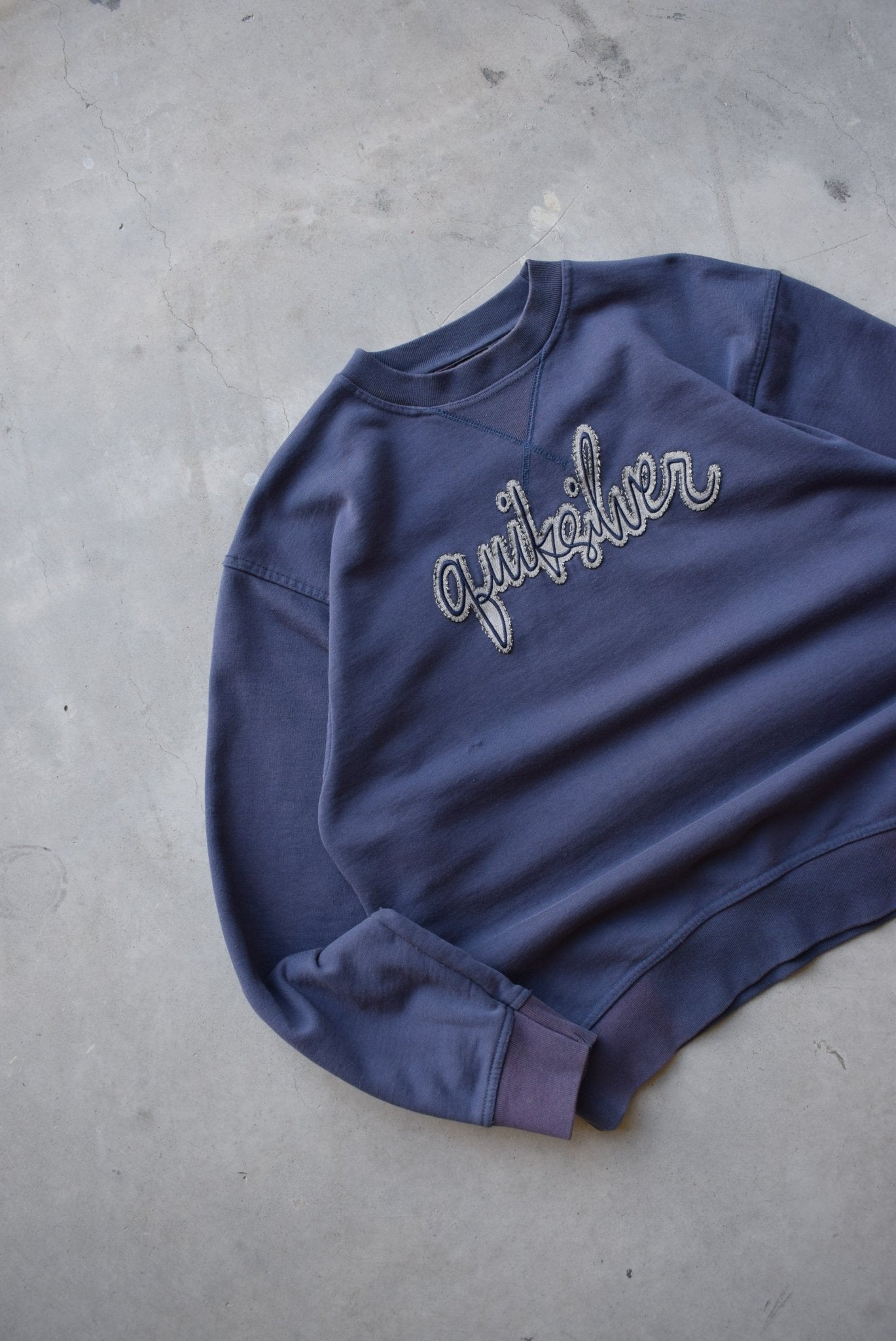 Quiksilver Navy Embroidered Spellout Crewneck — 1990s (L) - Retrospective Store