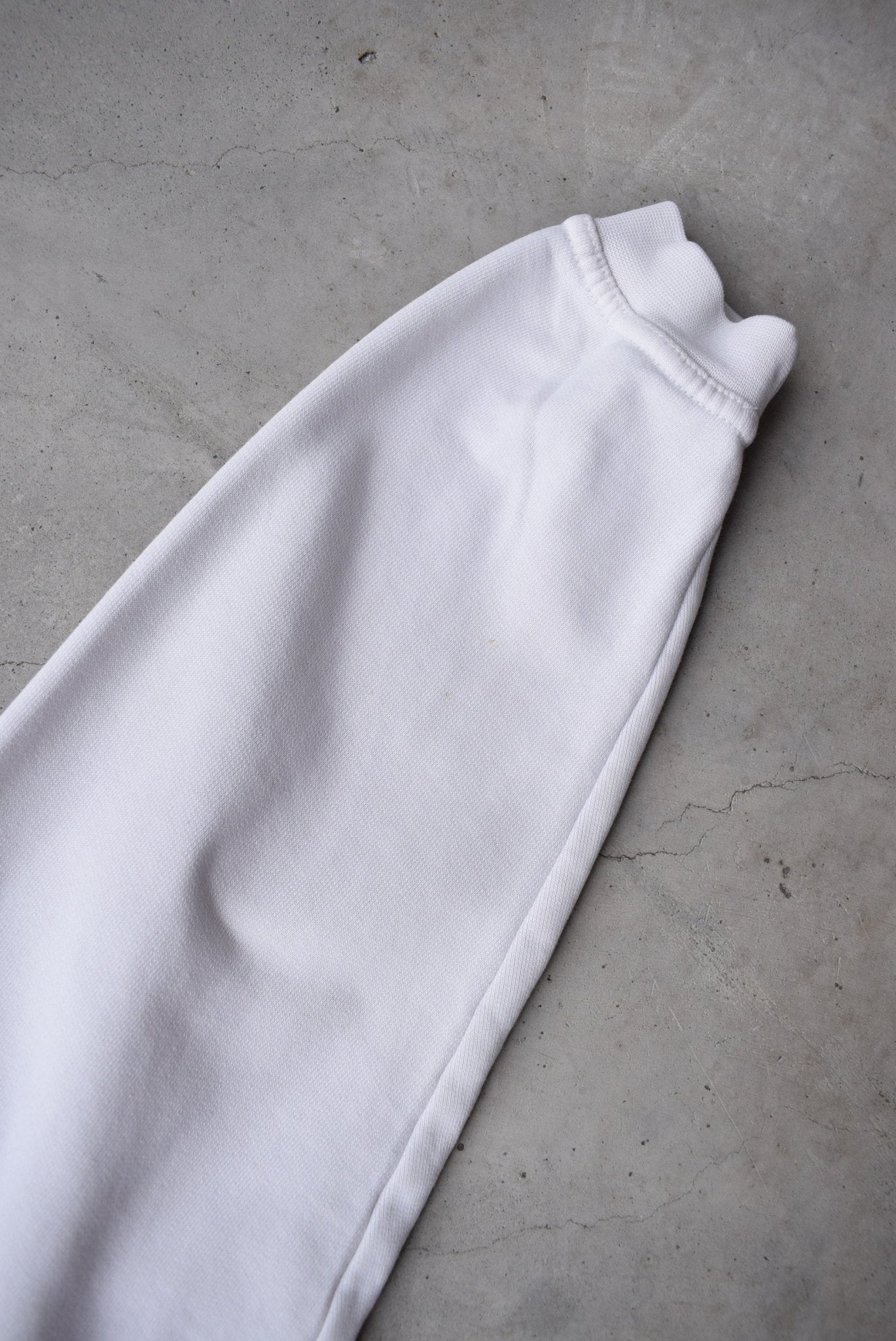 Quiksilver White Spellout Crewneck — 1990s (S) - Retrospective Store
