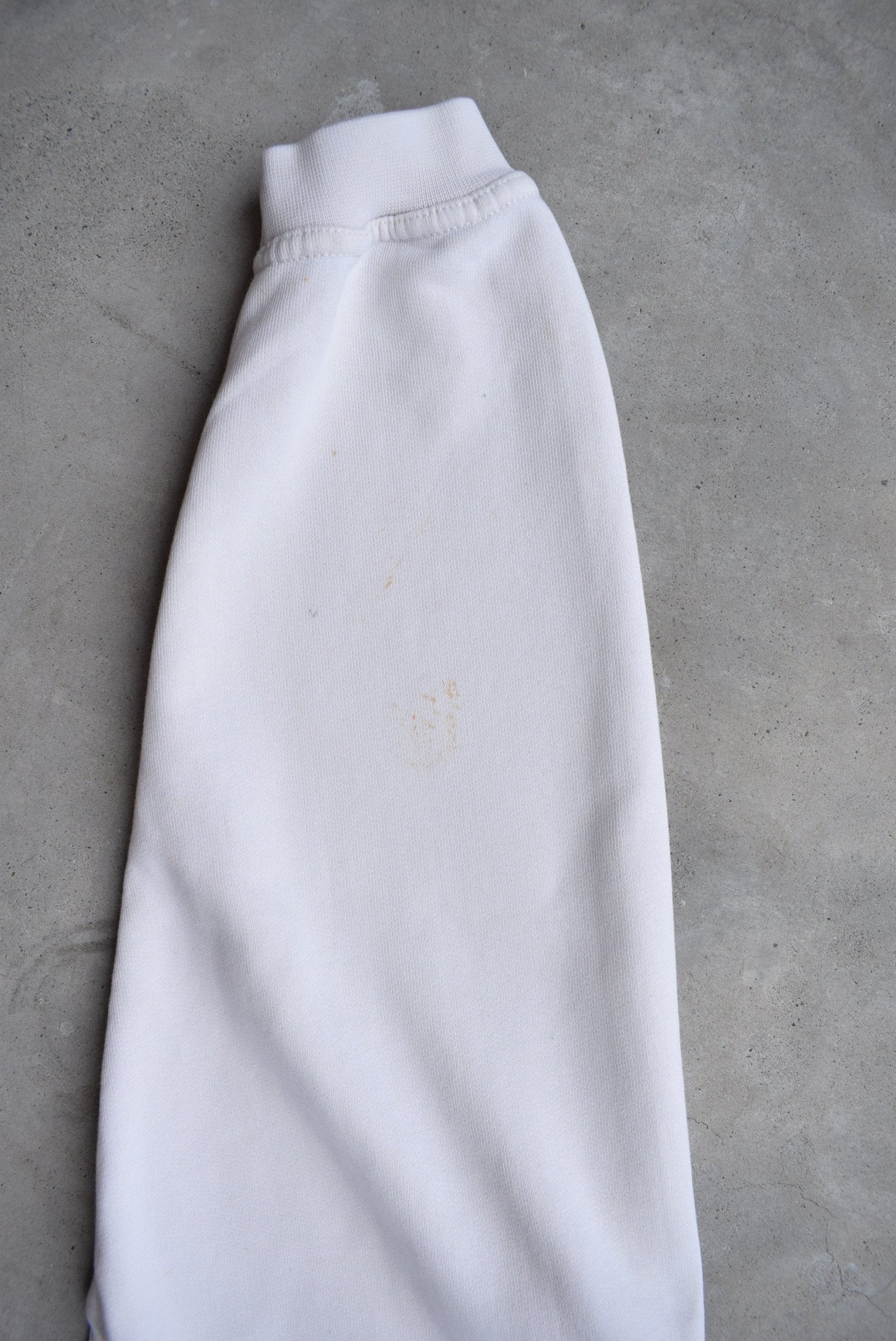 Quiksilver White Spellout Crewneck — 1990s (S) - Retrospective Store