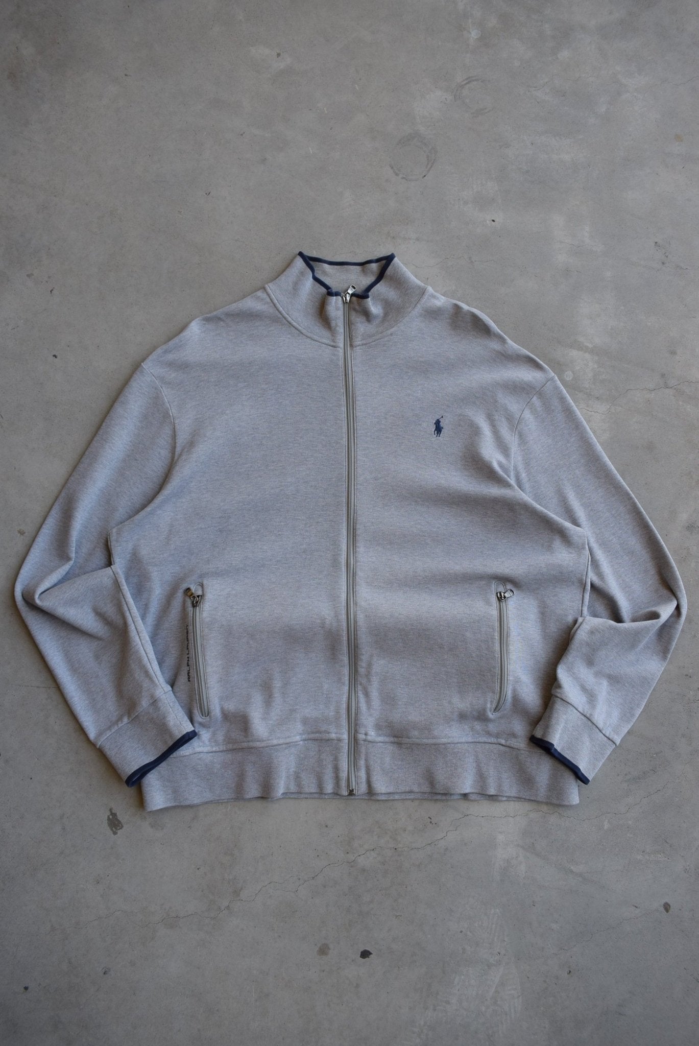 Ralph Lauren Grey Embroidered Logo Jacket — 2000s (XL/XXL) - Retrospective Store