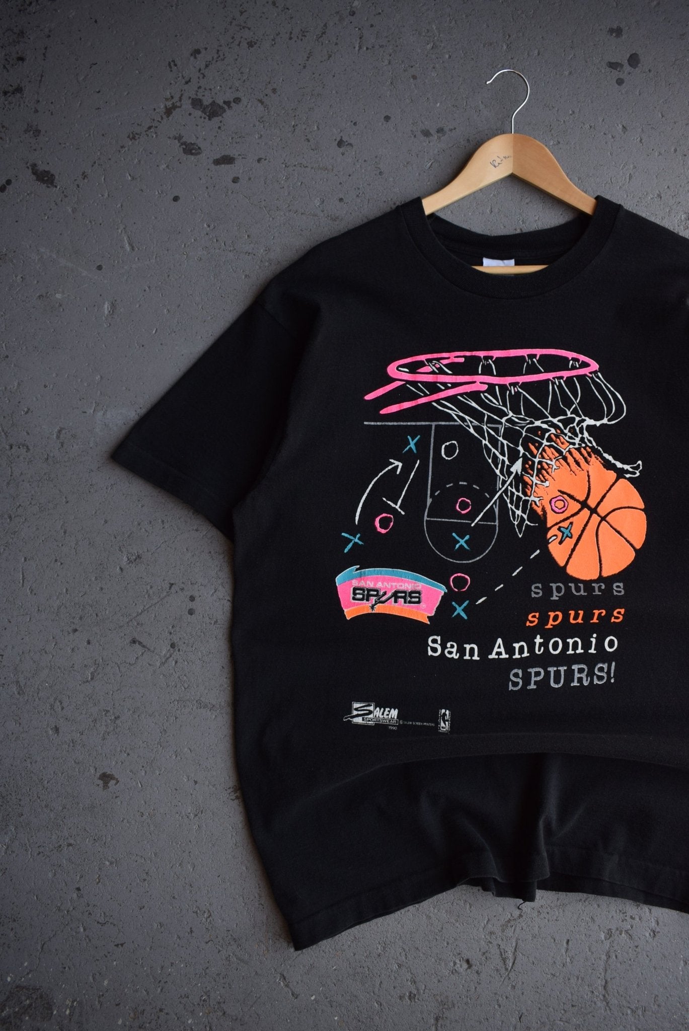 *Rare* Vintage 1990 Salem x NBA San Antonio Spurs Tee (XL) - Retrospective Store