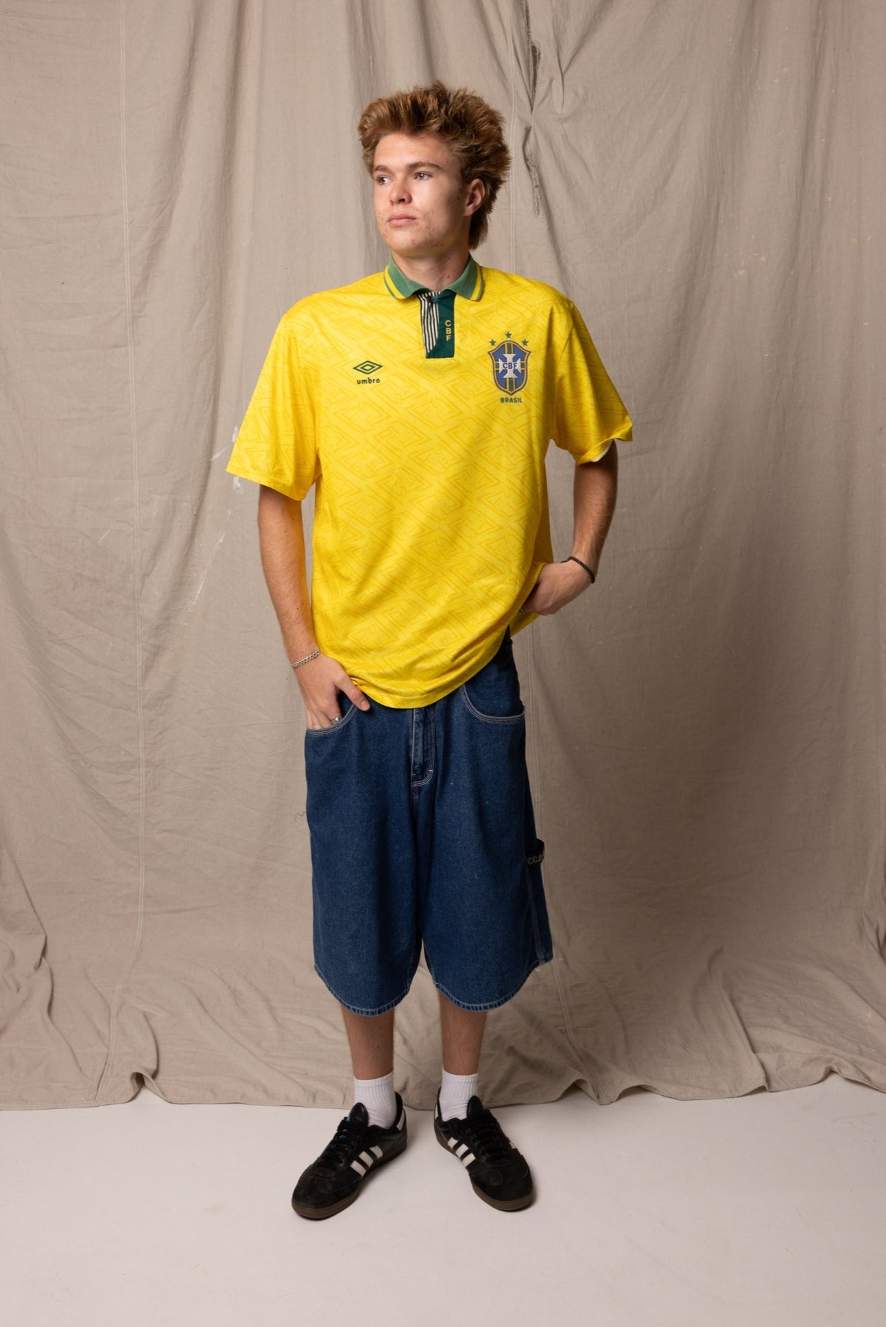 *Rare* Vintage 1992 - 93 Umbro x Brazil National Football Team Jersey (XL) - Retrospective Store
