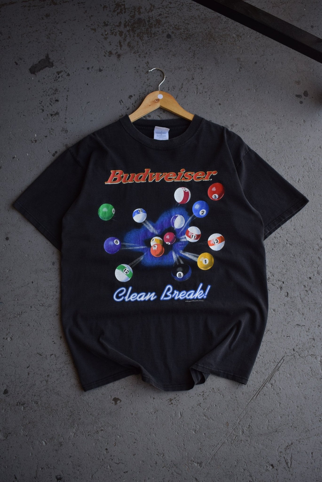 *Rare* Vintage 1999 Budweiser Billiards Tee (L) - Retrospective Store