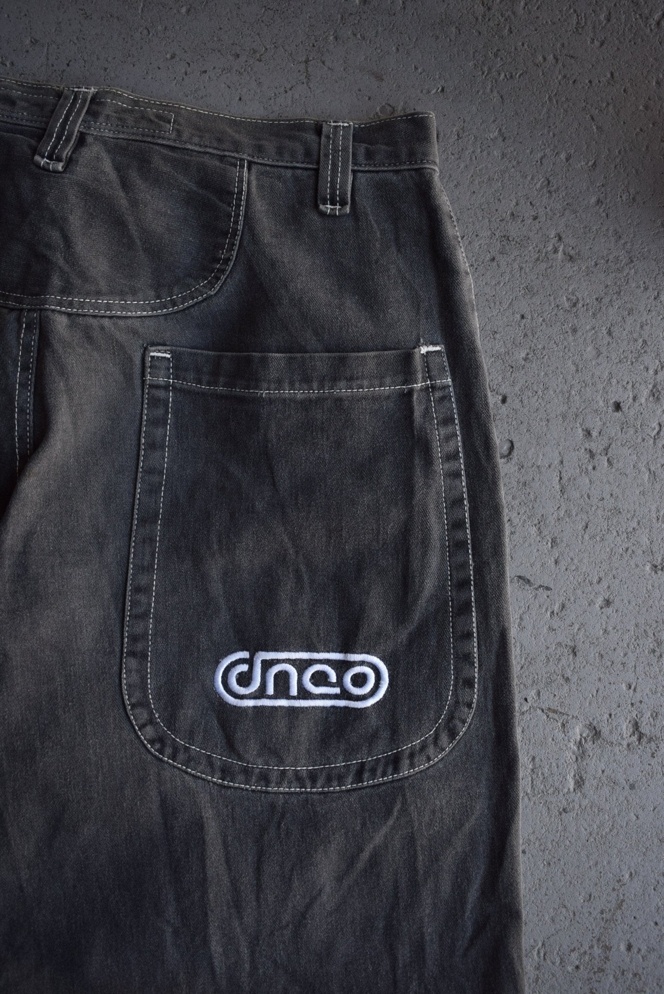 *Rare* Vintage 90s JNCO Embroidered Pants (33) - Retrospective Store