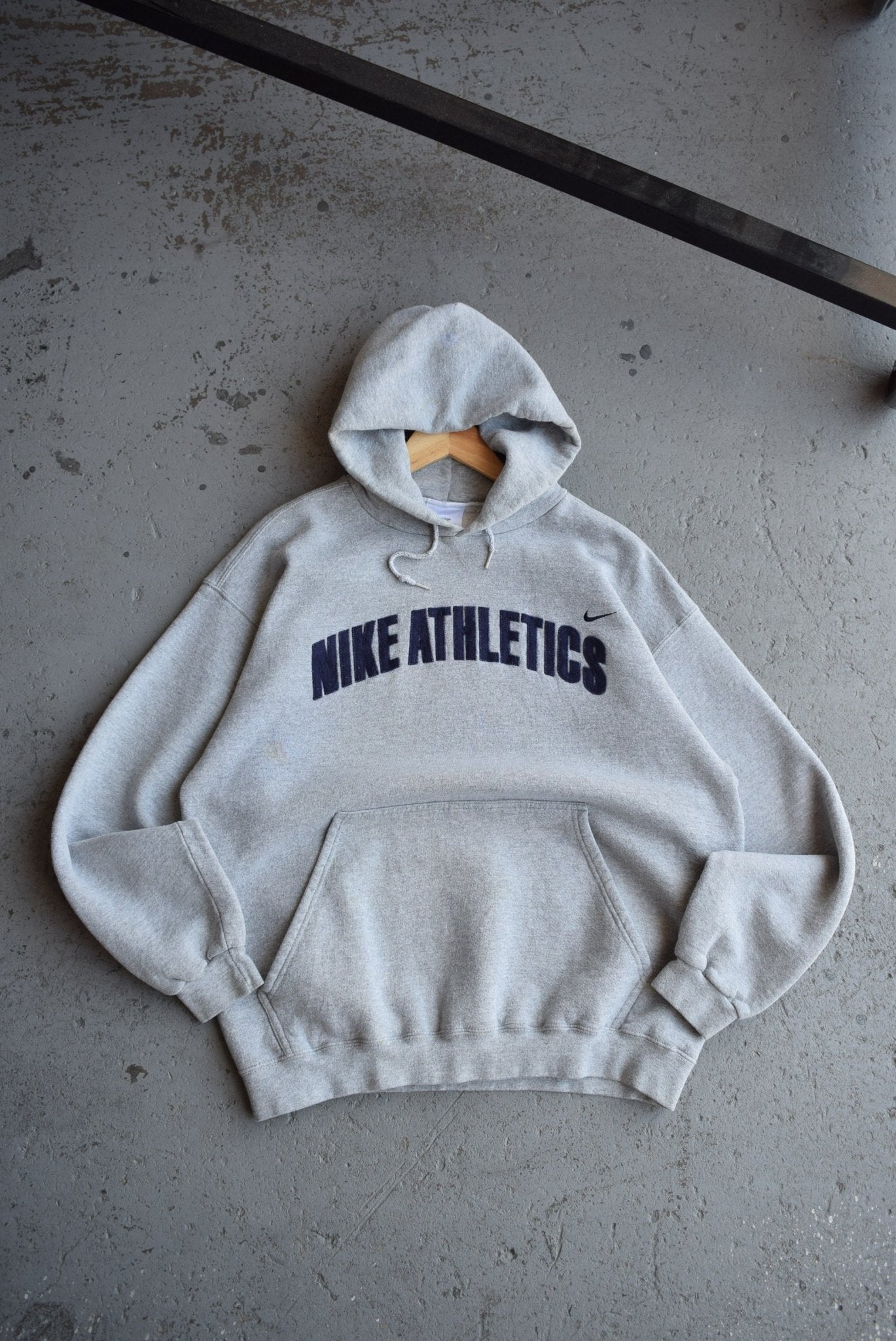 *Rare* Vintage 90s Nike Athletics Embroidered Spellout Hoodie (L) - Retrospective Store