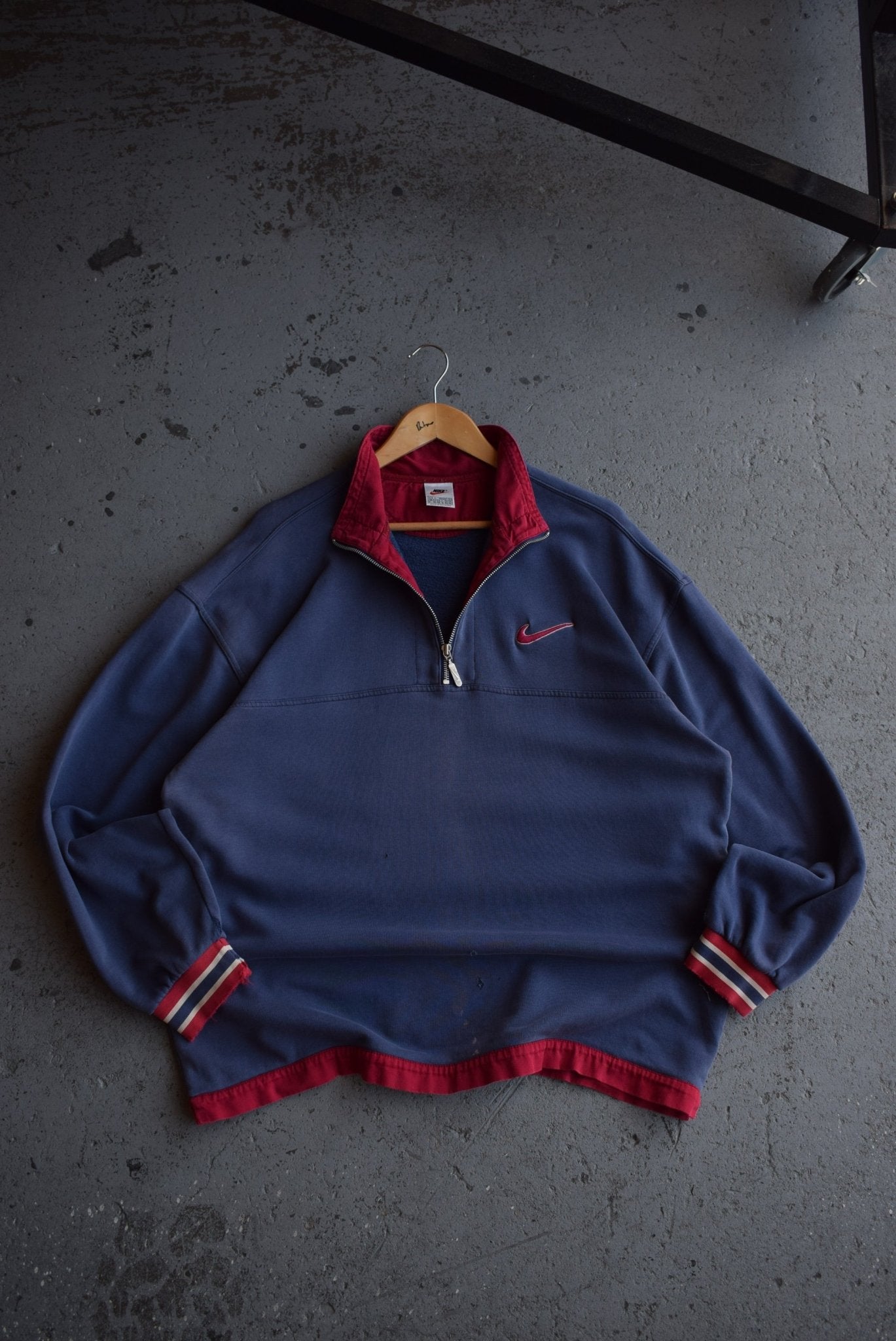 *Rare* Vintage 90s Nike Classic Logo Embroidered Quarter Zip (L) - Retrospective Store