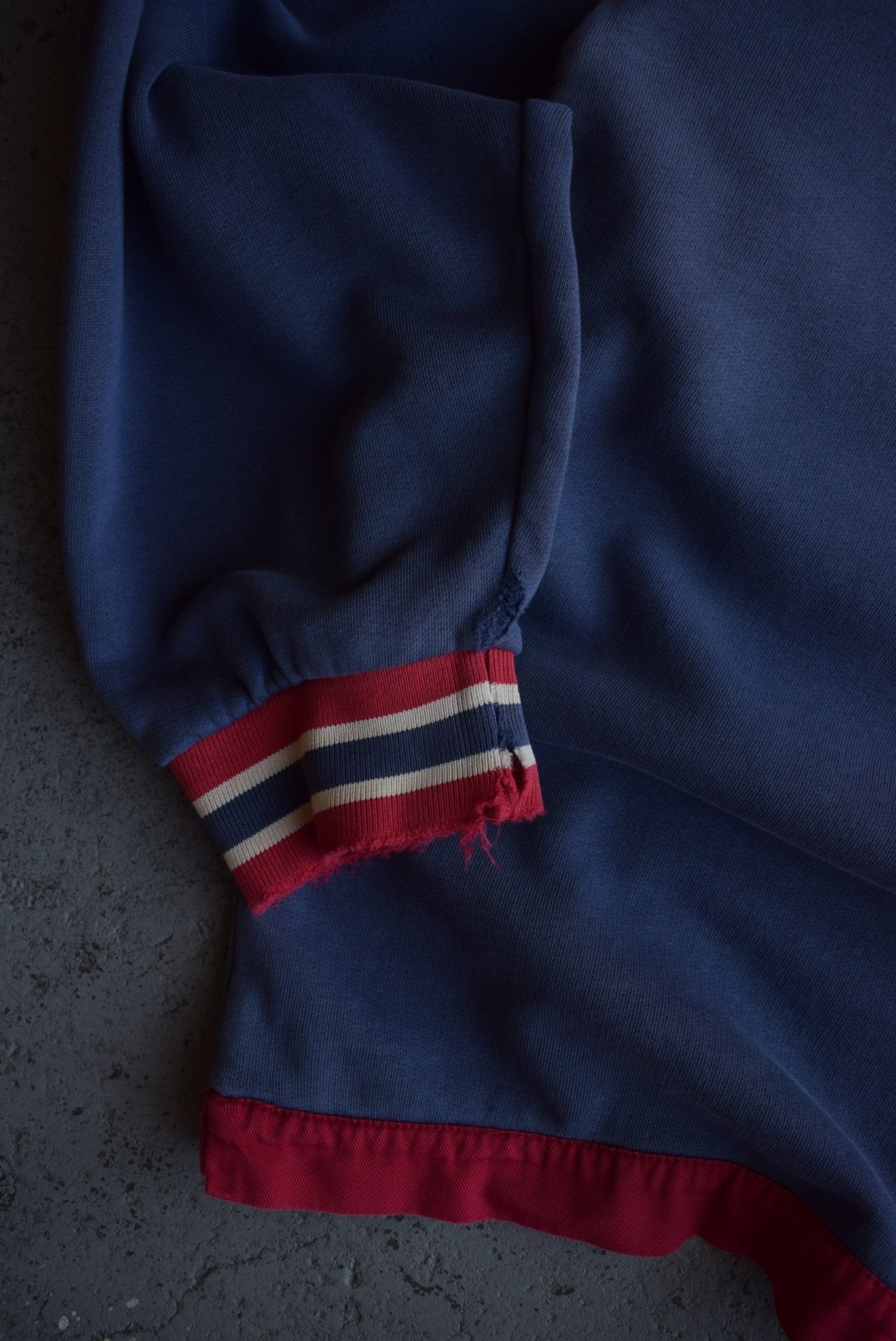 *Rare* Vintage 90s Nike Classic Logo Embroidered Quarter Zip (L) - Retrospective Store