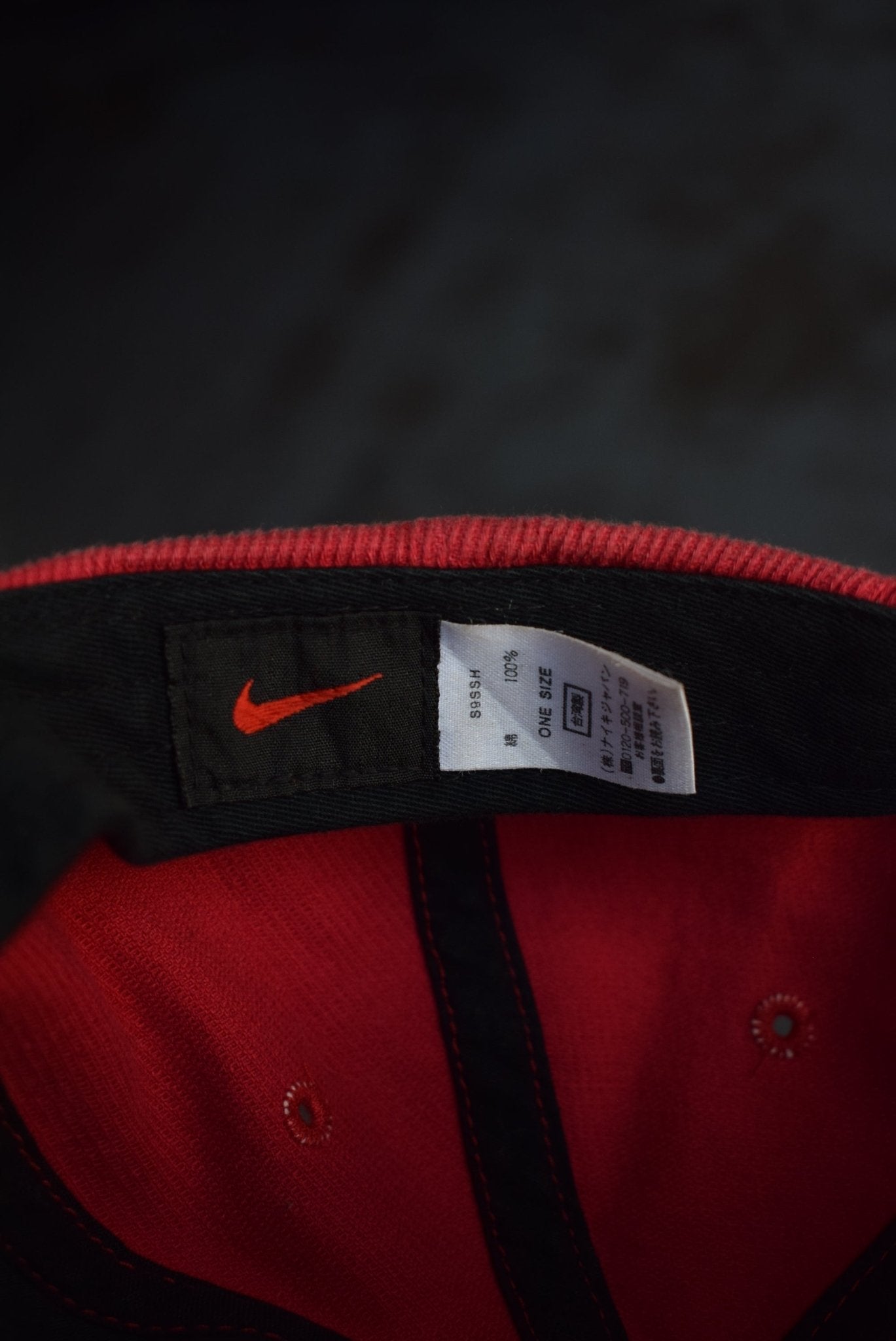 *Rare* Vintage 90s Nike Embroidered Corduroy Hat - Retrospective Store