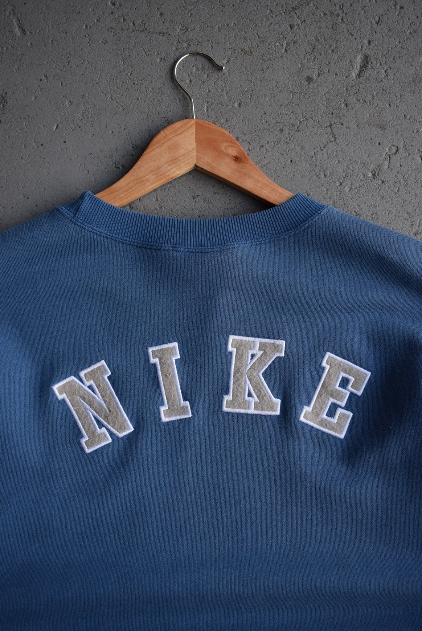 *Rare* Vintage 90s Nike Spellout Embroidered Crewneck (XL) - Retrospective Store