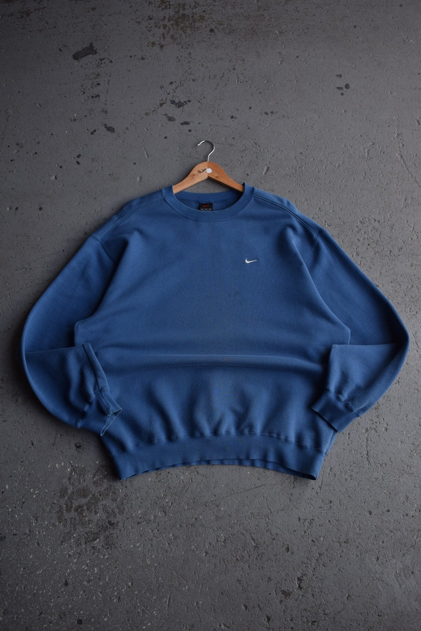 *Rare* Vintage 90s Nike Spellout Embroidered Crewneck (XL) - Retrospective Store