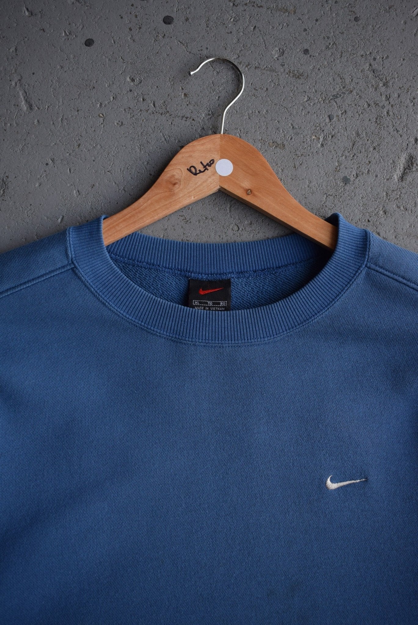*Rare* Vintage 90s Nike Spellout Embroidered Crewneck (XL) - Retrospective Store