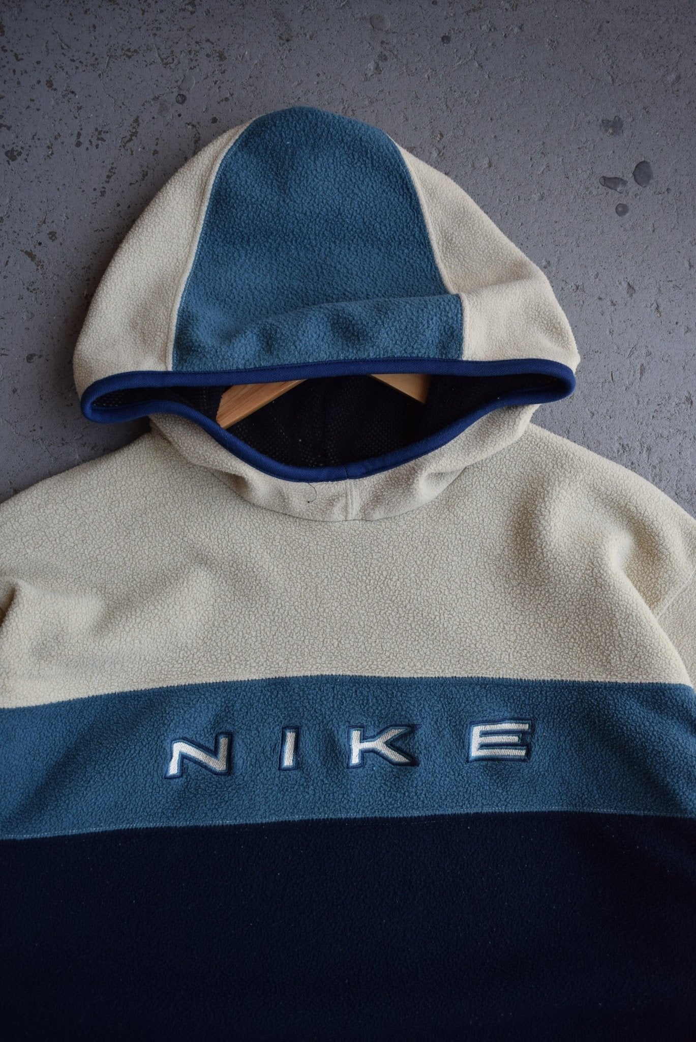 *Rare* Vintage 90s Nike Spellout Embroidered Fleece Hoodie (L) - Retrospective Store