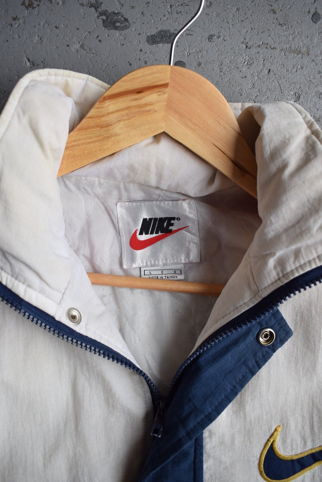 *Rare* Vintage 90s Nike Spellout Embroidered Jacket (XL) - Retrospective Store