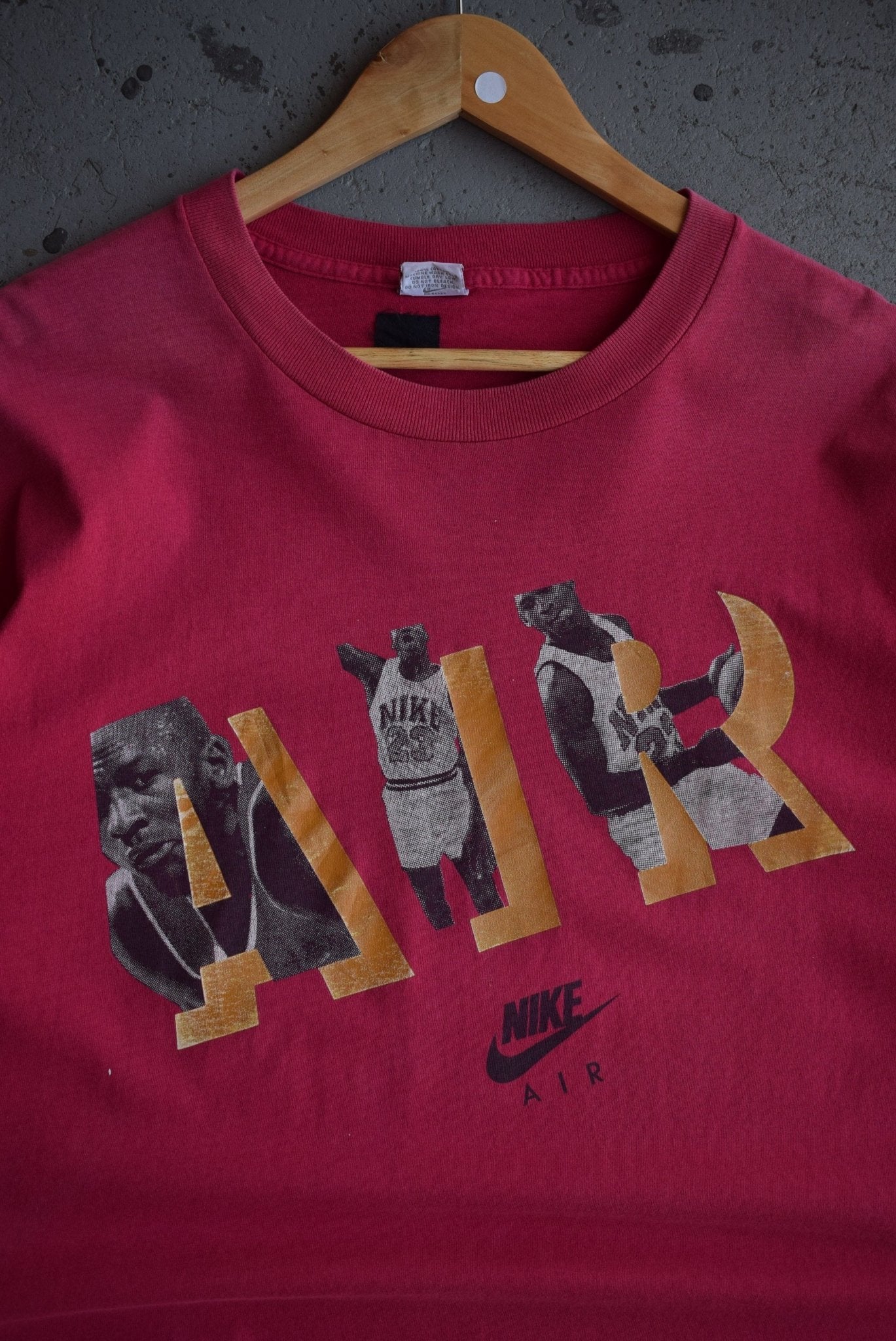 *Rare* Vintage 90s Nike x Air Jordan Tee (L/XL) - Retrospective Store