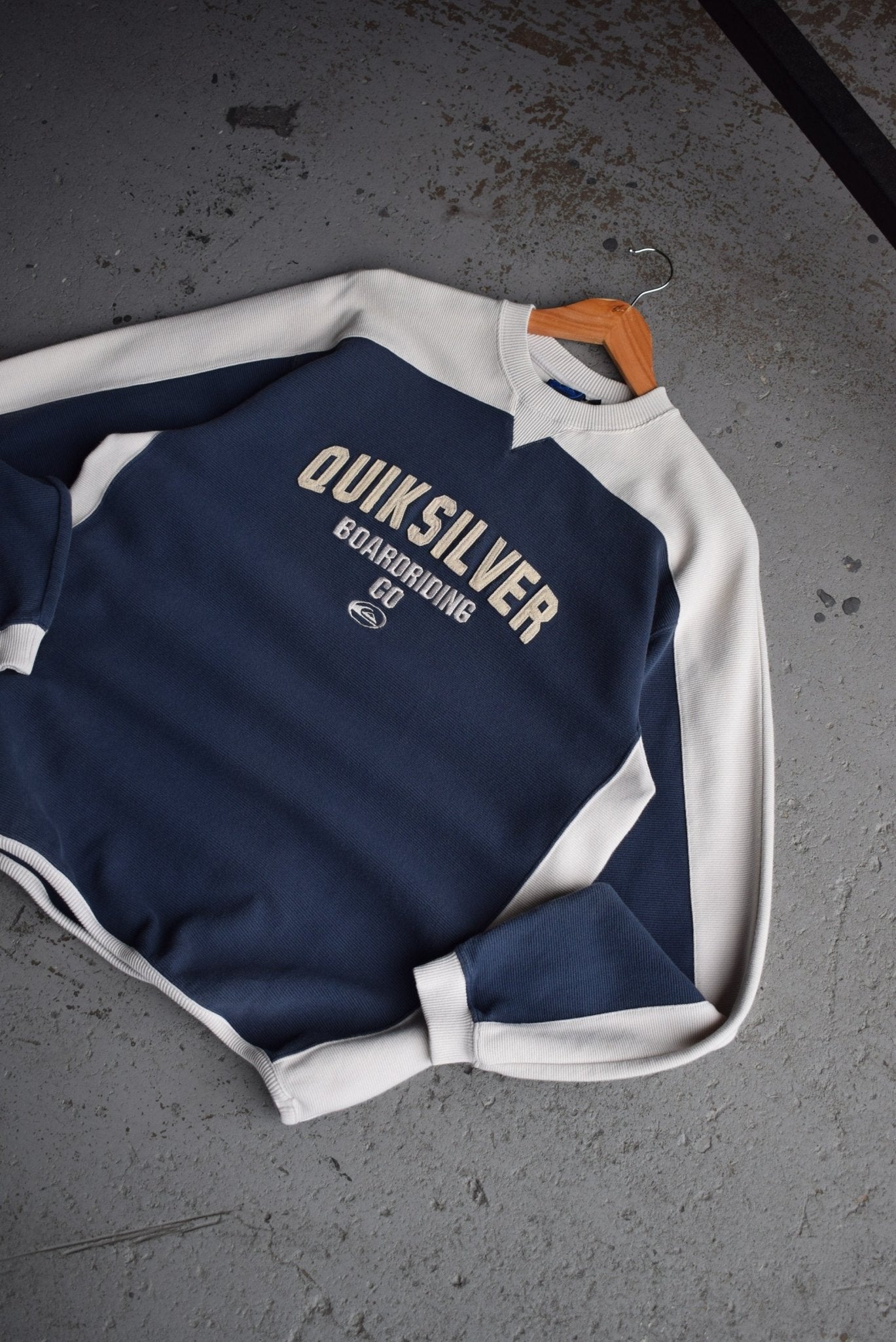 *Rare* Vintage 90s Quiksilver Boardriding Co Embroidered Crewneck (M/L) - Retrospective Store
