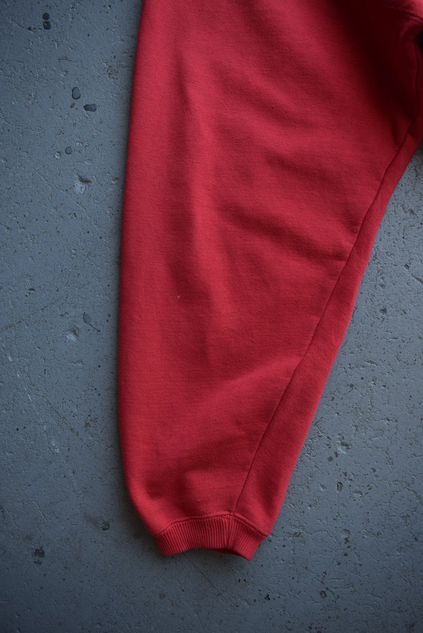 *Rare* Vintage Marlboro Classic Logo Embroidered Hoodie (L) - Retrospective Store