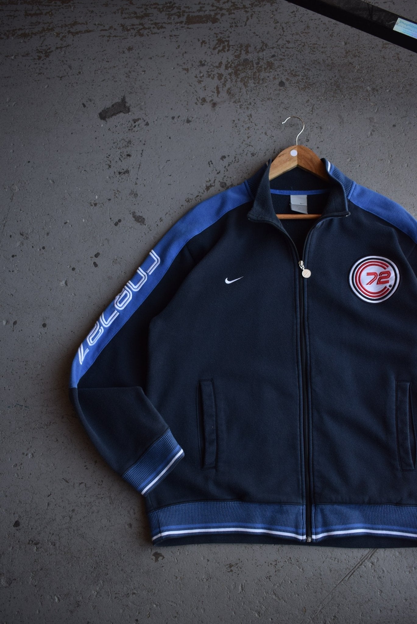 *Rare* Vintage Nike Cortez Embroidered Full Zip Jacket (L) - Retrospective Store