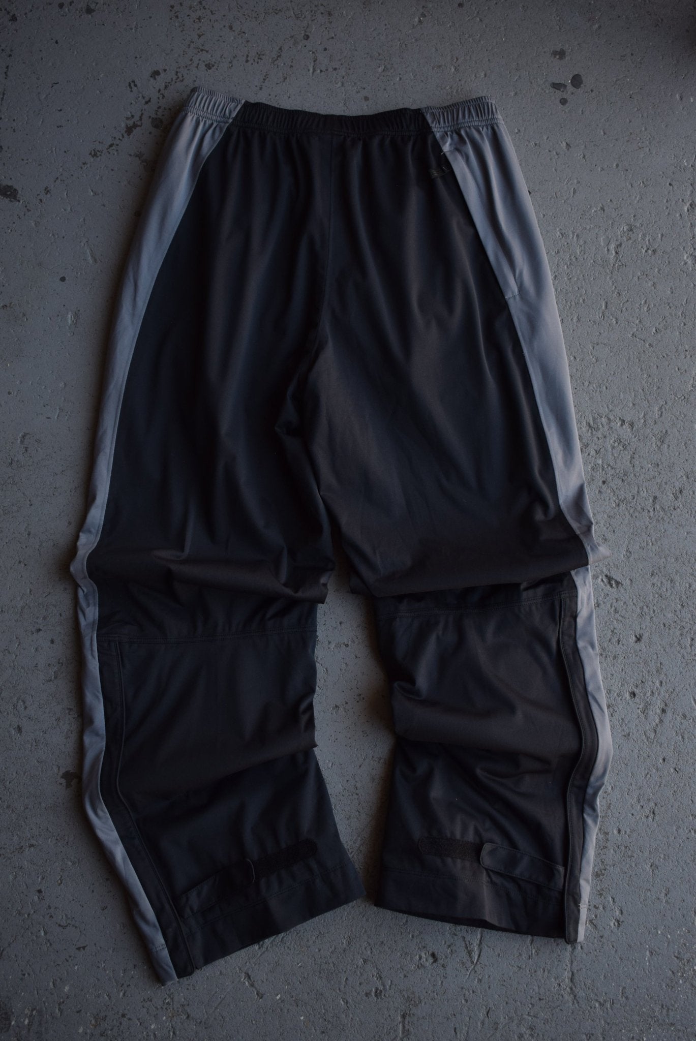 *Rare* Vintage Nike Golf Classic Logo Packable Track Pants (M) - Retrospective Store