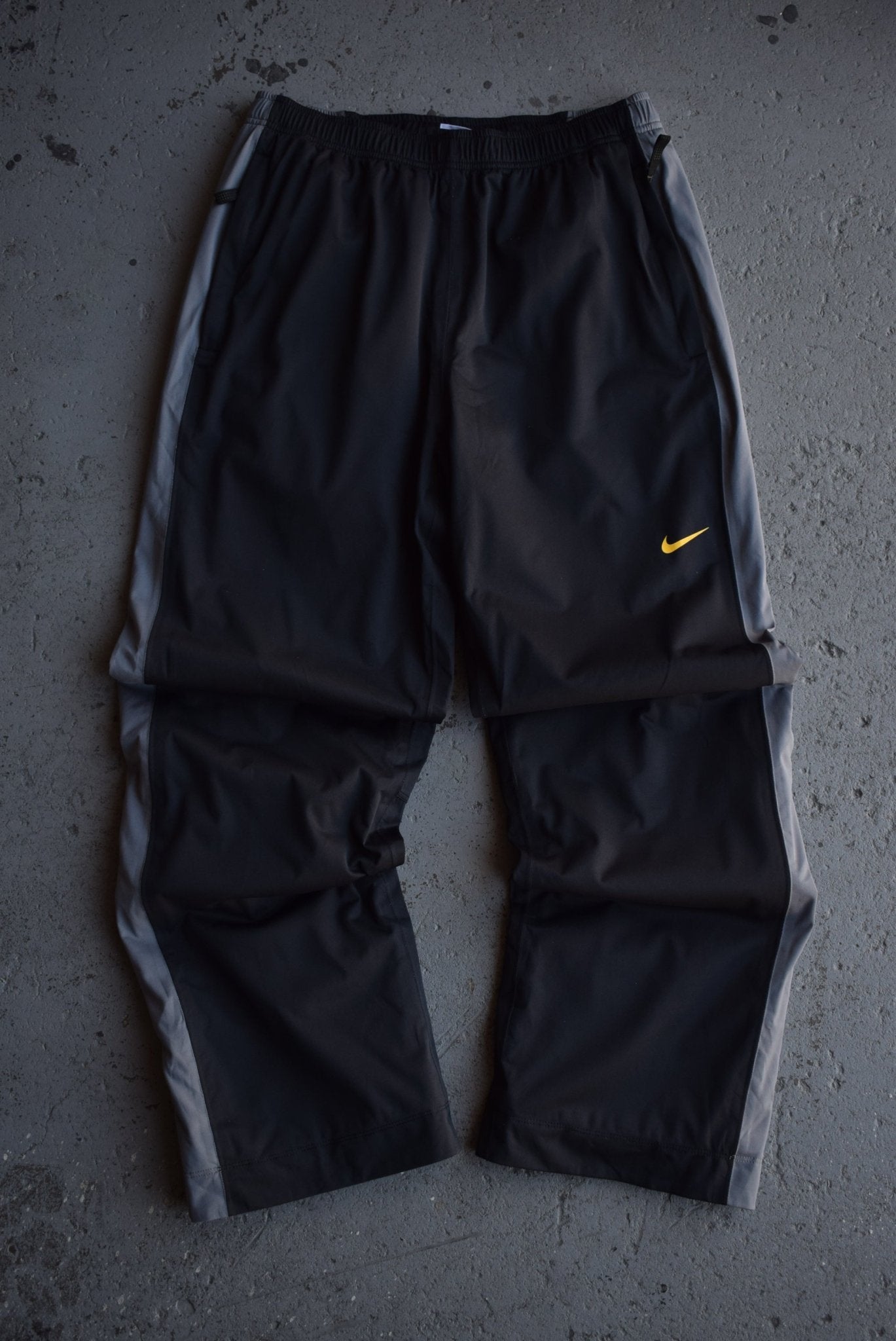 *Rare* Vintage Nike Golf Classic Logo Packable Track Pants (M) - Retrospective Store