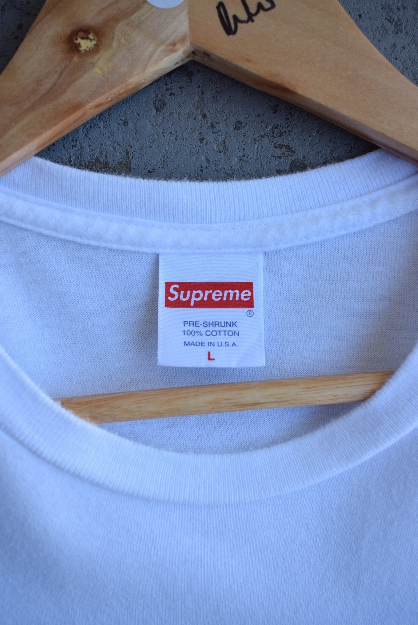 *Rare* Vintage Supreme Elephant Tee (L) - Retrospective Store