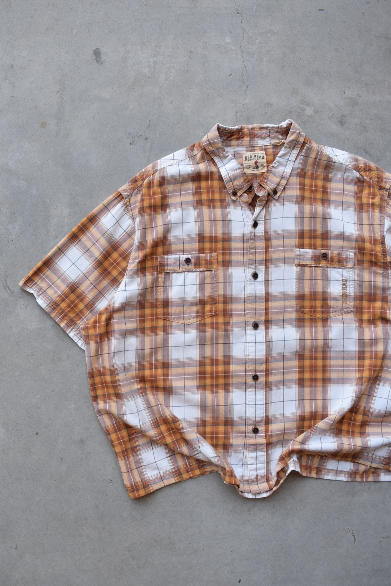 Red Head Orange & White Cropped Button Up — 2000s (XXL) - Retrospective Store