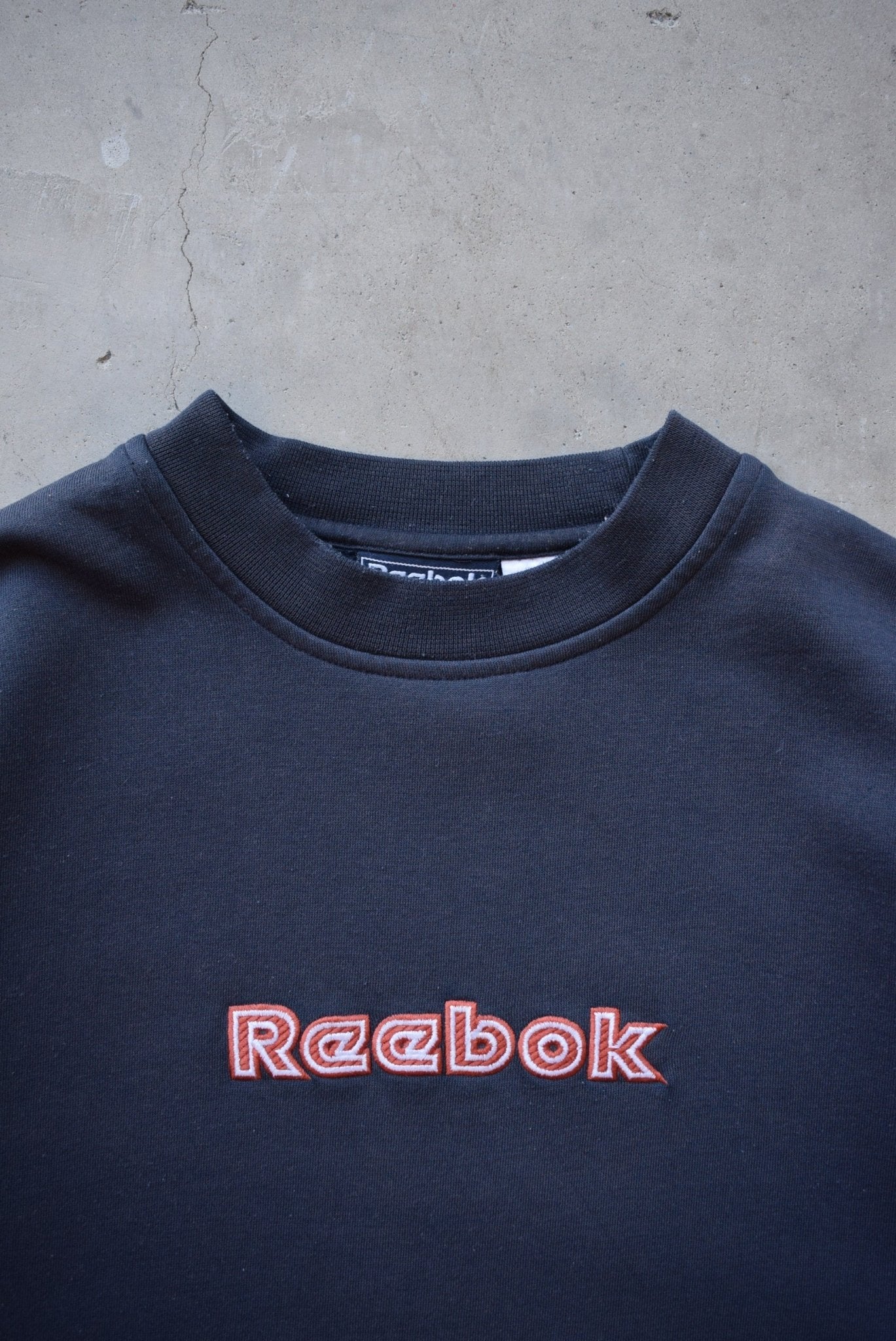 Reebok Navy Embroidered Spellout Crewneck — 1990s (XL) - Retrospective Store