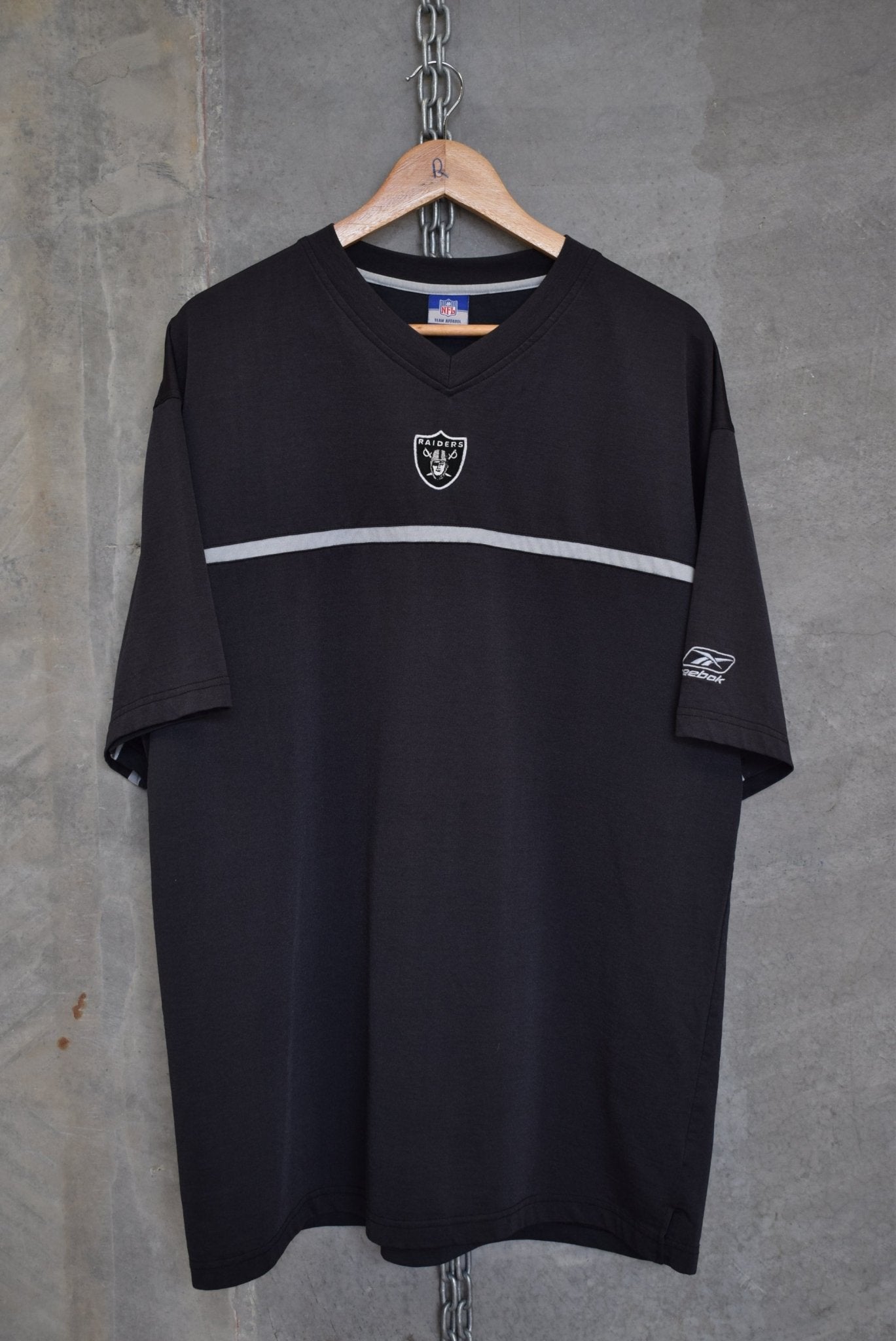 Reebok x NFL Oakland Raiders Embroidered Tee — 2000s (XL) - Retrospective Store