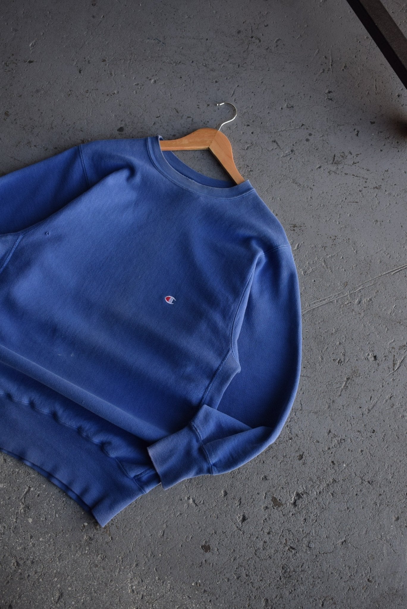 *Reverse - weave* Vintage 80s Champion Classic Logo Crewneck (M) - Retrospective Store