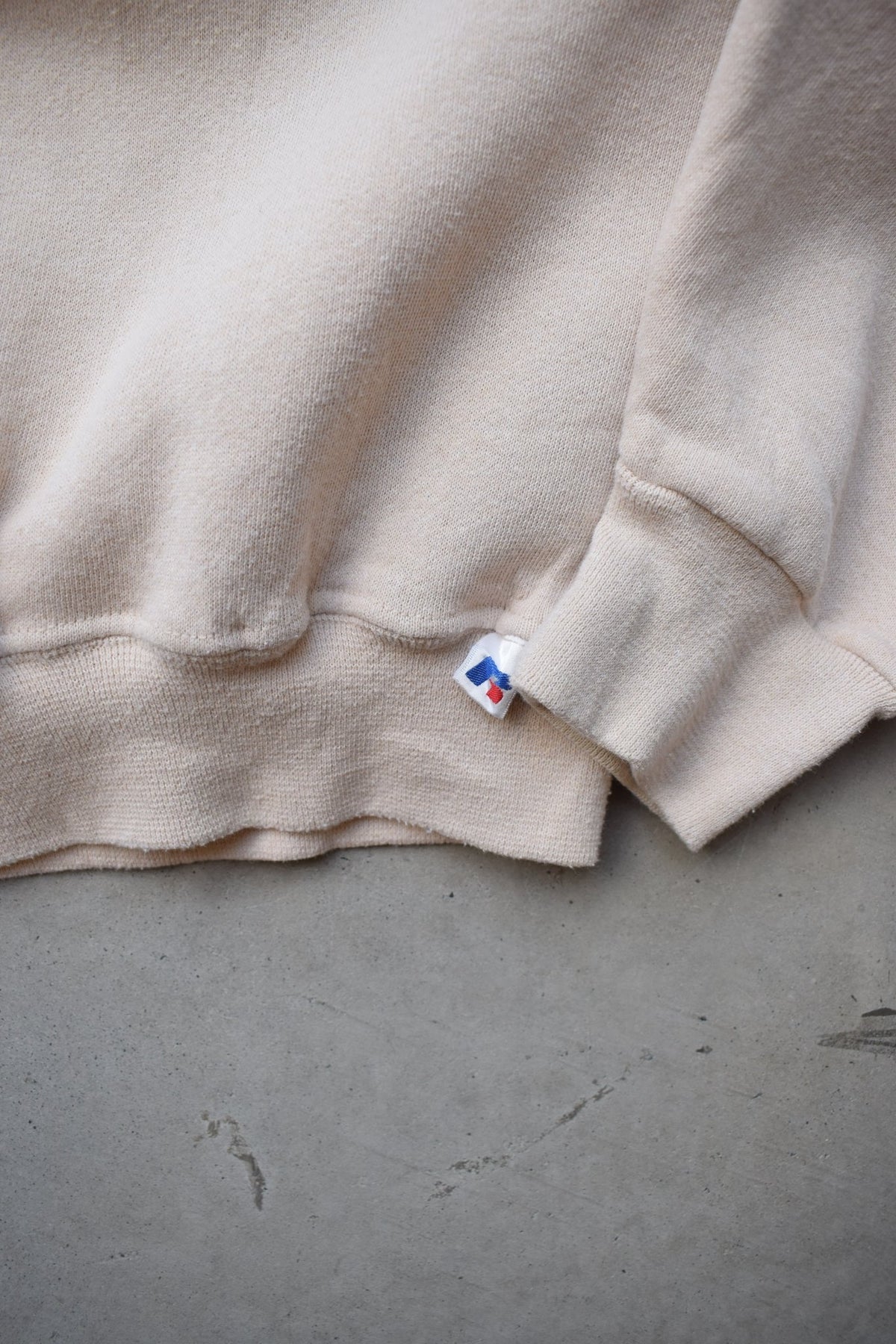 Russell Athletic Tan Crewneck — 1990s (M) - Retrospective Store