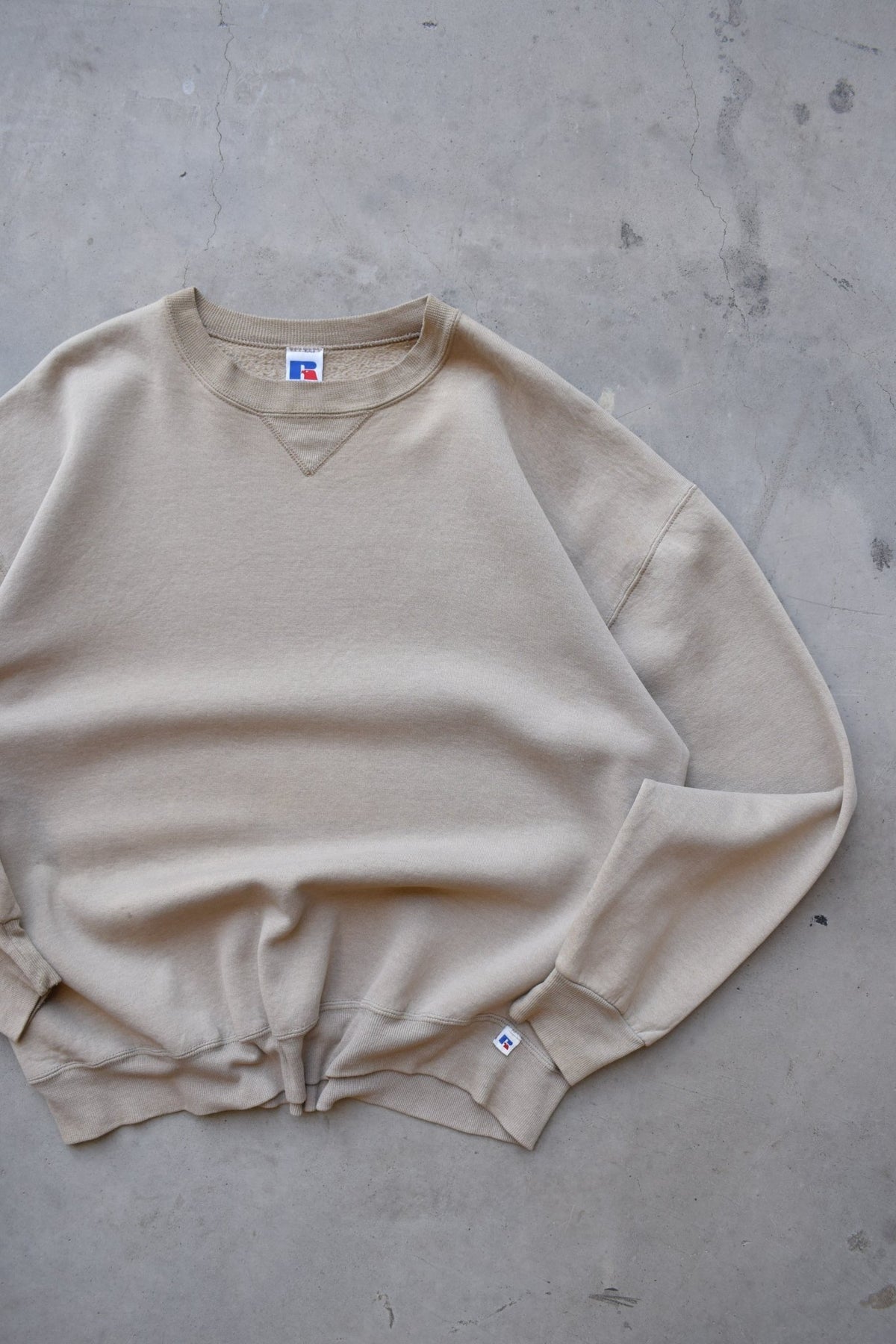 Russell Athletic Tan Crewneck — 1990s (XL) - Retrospective Store