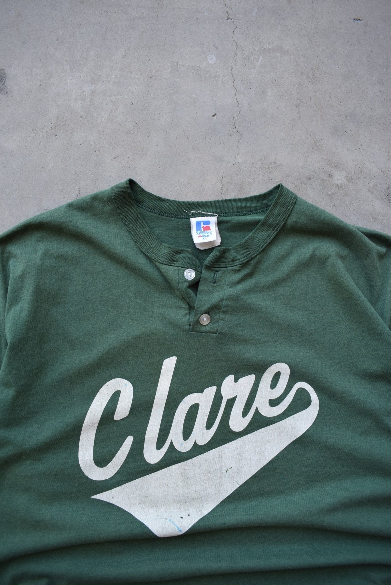 Russell Athletic x Clare High School Green Graphic Tee — 1990s (XL) - Retrospective Store