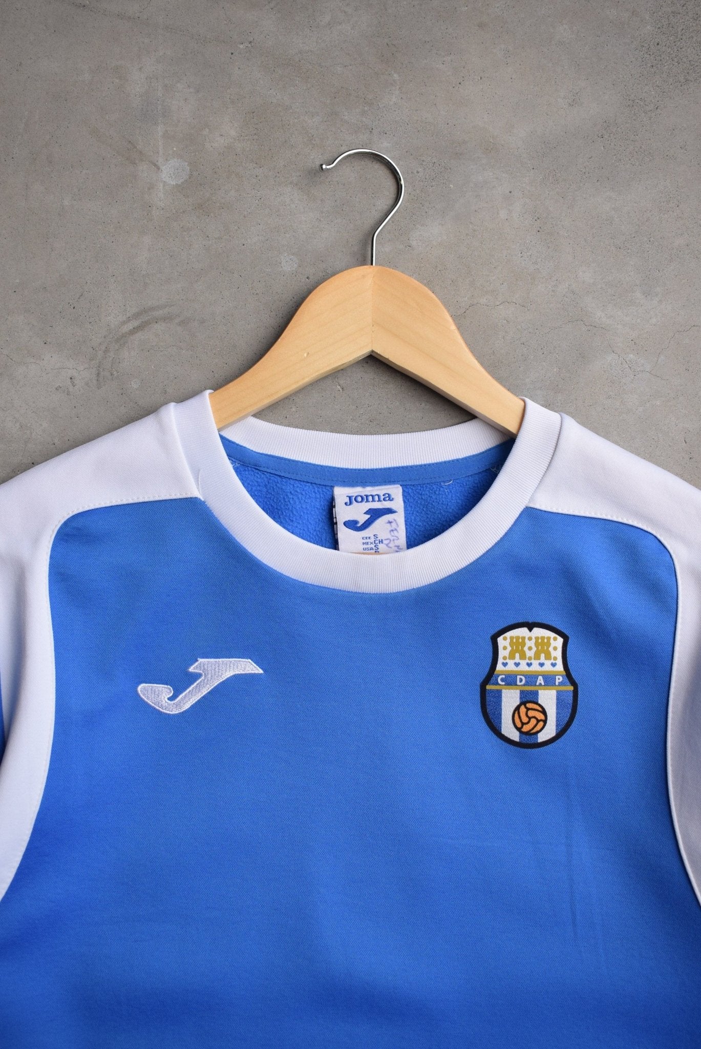 Spanish Football Team Blue Embroidered Crewneck — 2000s (S) - Retrospective Store