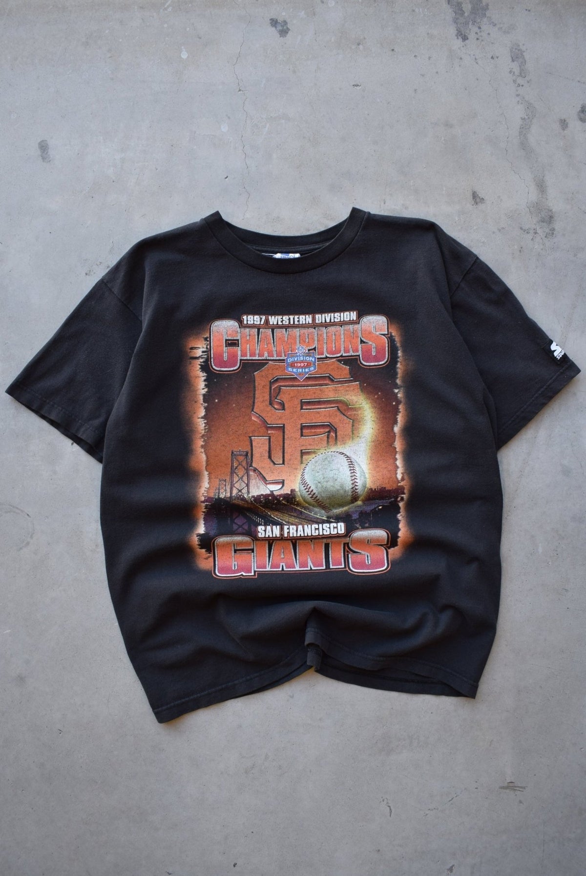 Starter x MLB San Francisco Giants Black Graphic Tee — 1997 (XL) - Retrospective Store