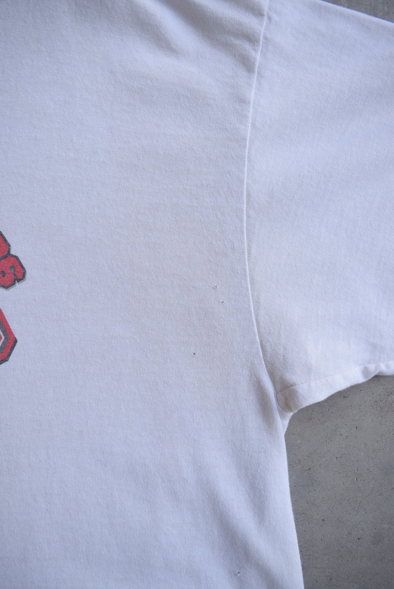 Starter x NBA Chicago Bulls Champions White Graphic Tee — 1997 (XL/XXL) - Retrospective Store