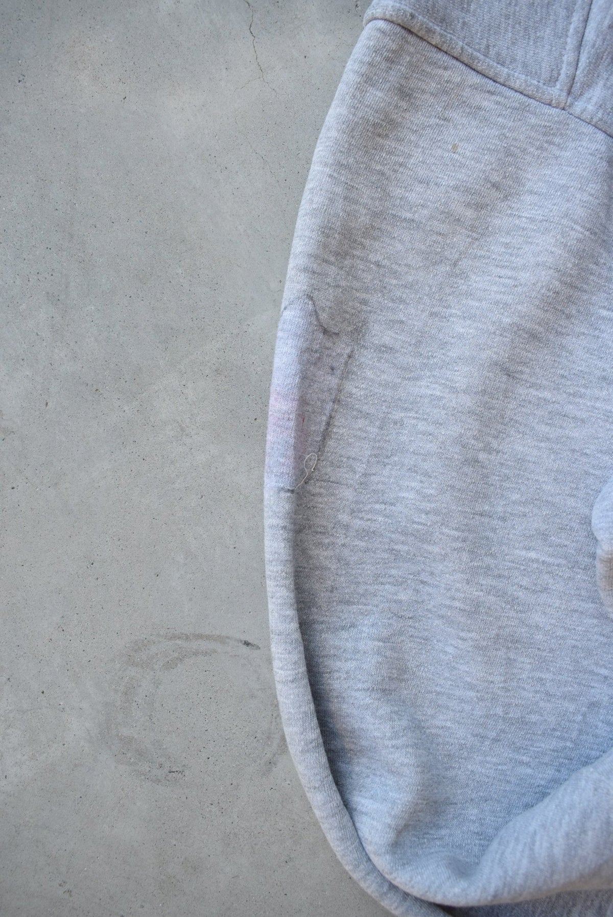 Starter x NFL Minnesota Vikings Grey Embroidered Crewneck — 2000s (M) - Retrospective Store