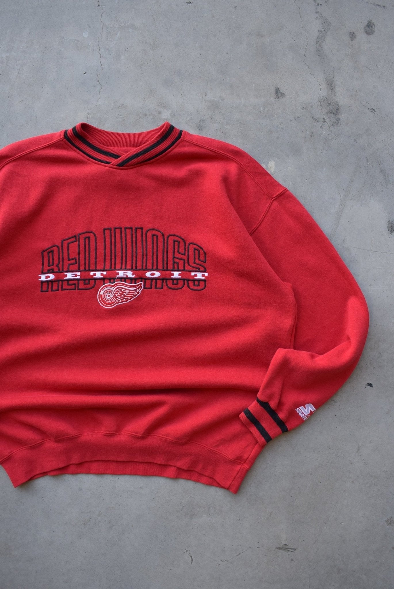 Starter x NHL Detroit Red Wings Red Embroidered Crewneck — 1990s (L) - Retrospective Store