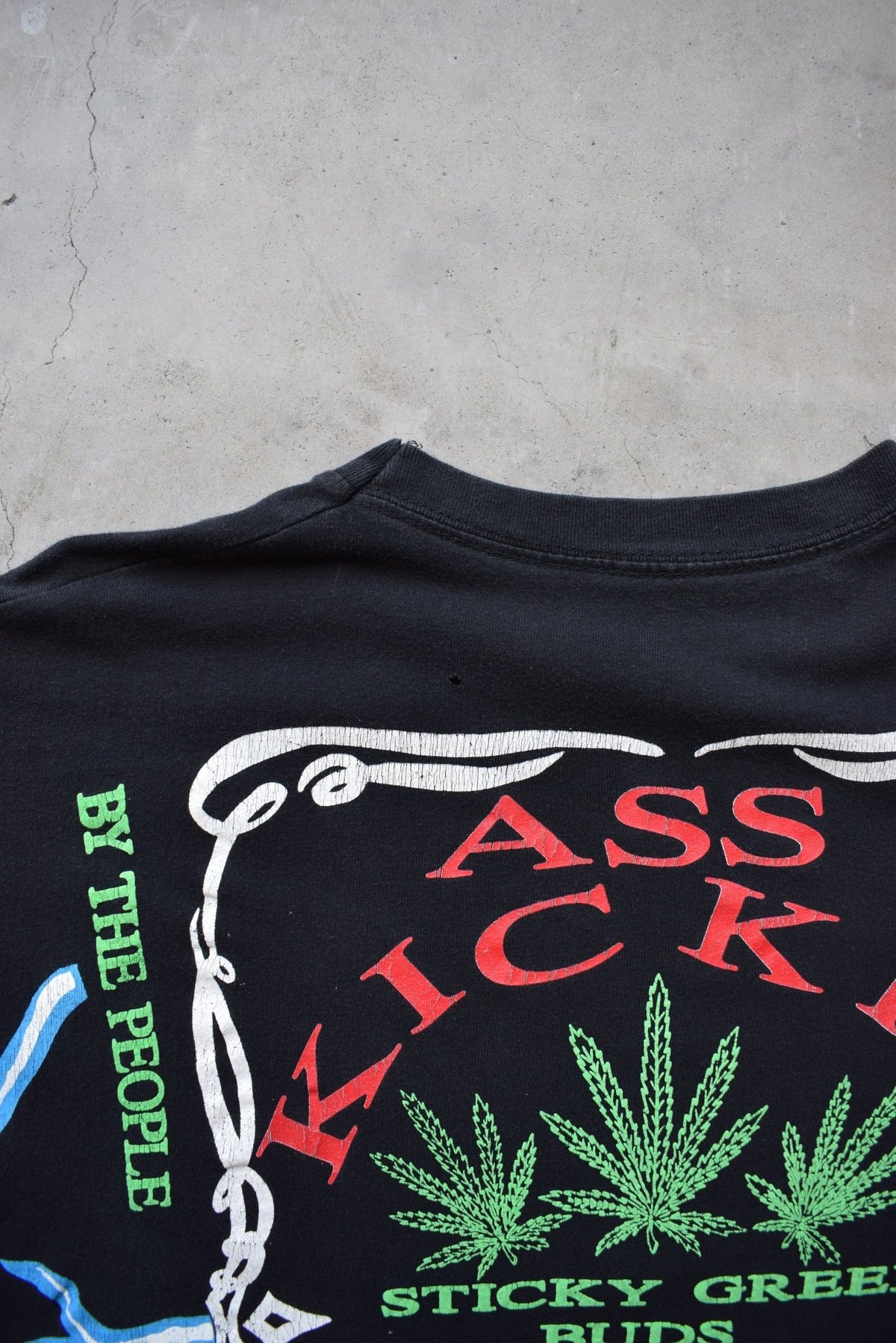 'Sticky Green Buds' Home Grown Marijuana Black Graphic Tee — 2000s (L/XL) - Retrospective Store