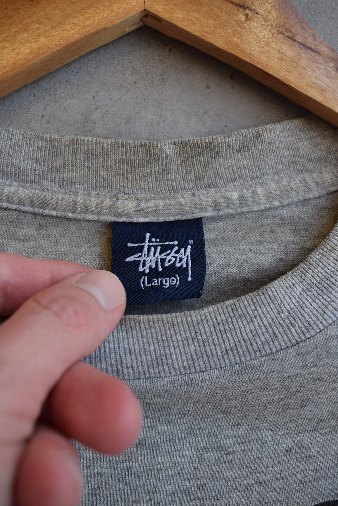 Stussy Grey Spellout Graphic Tee — 2000s (L) - Retrospective Store
