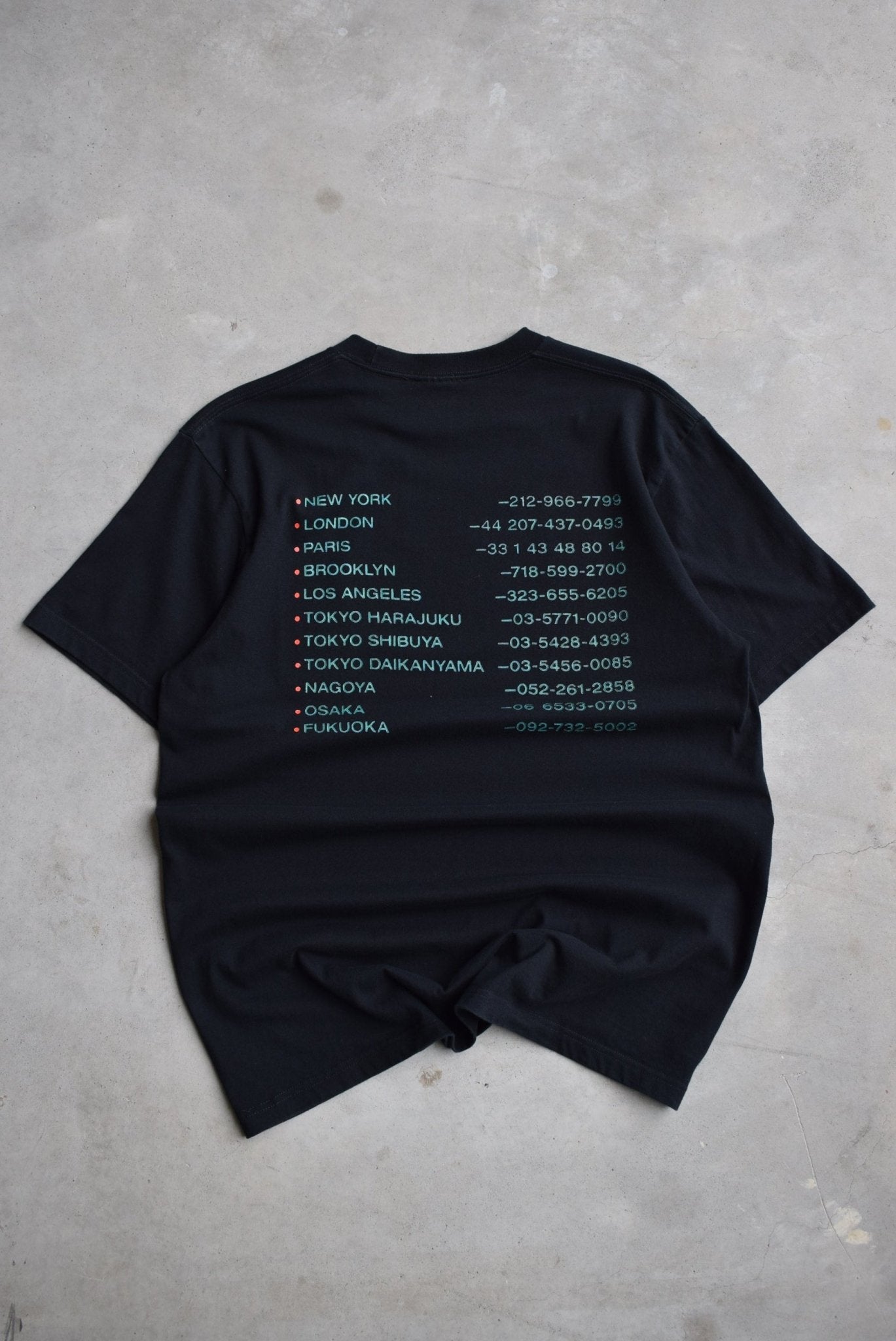 Supreme Black Graphic Tee — 2000s (L) - Retrospective Store