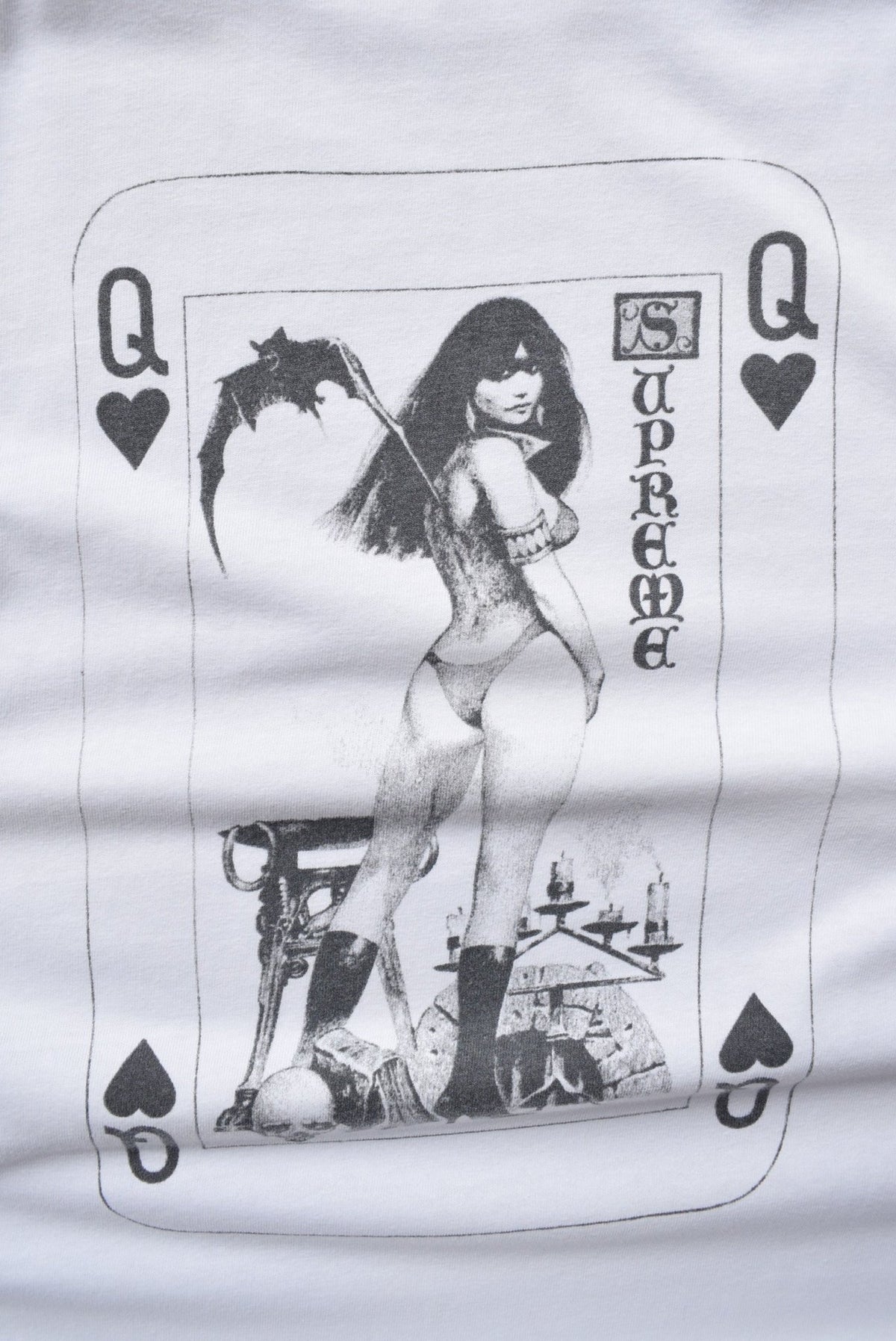Supreme 'Vampirella' White Graphic Tee — 2000s (M/L) - Retrospective Store