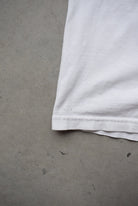 Supreme 'Vampirella' White Graphic Tee — 2000s (M/L) - Retrospective Store