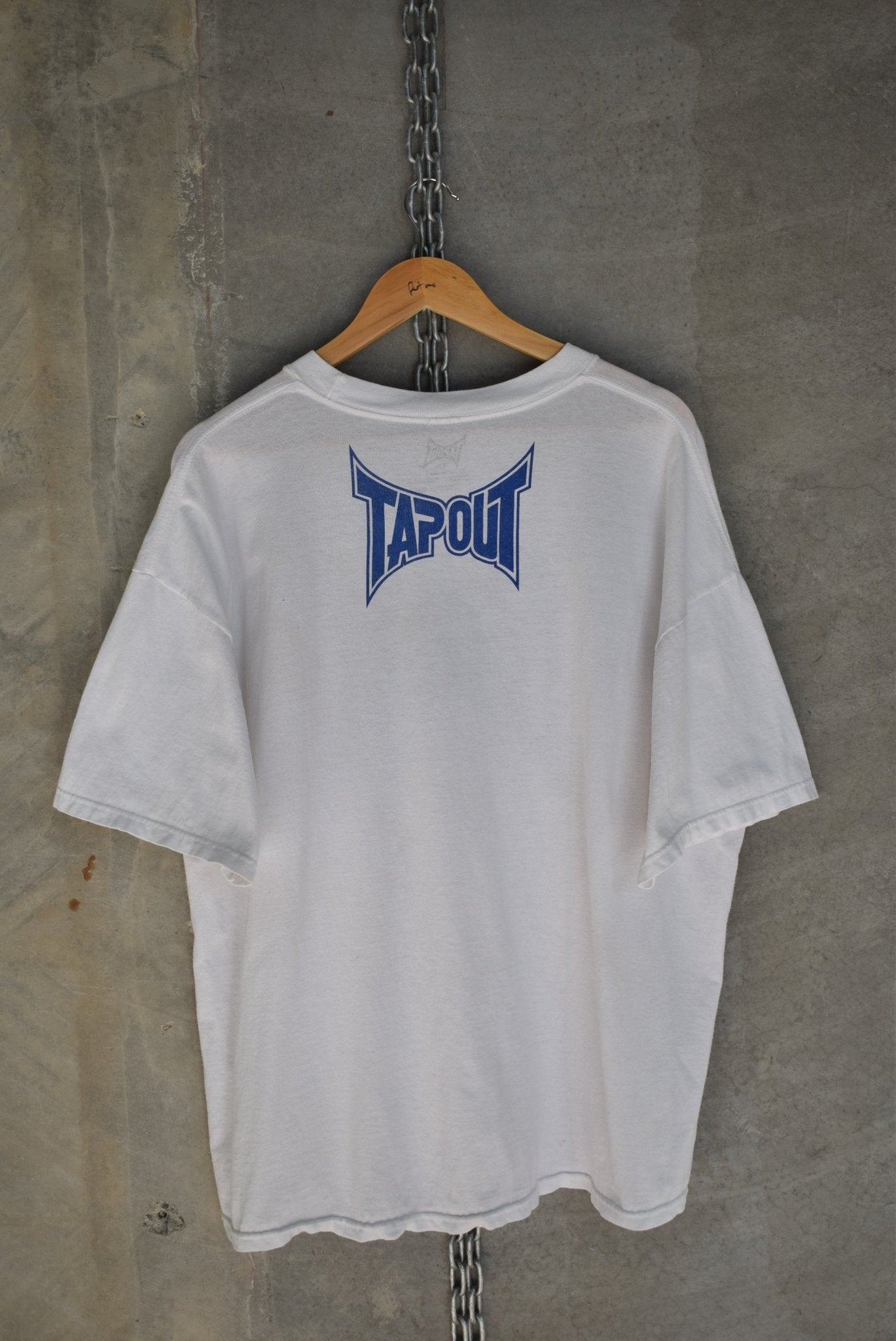 Tap Out Graphic Tee — 2000s (XL) - Retrospective Store