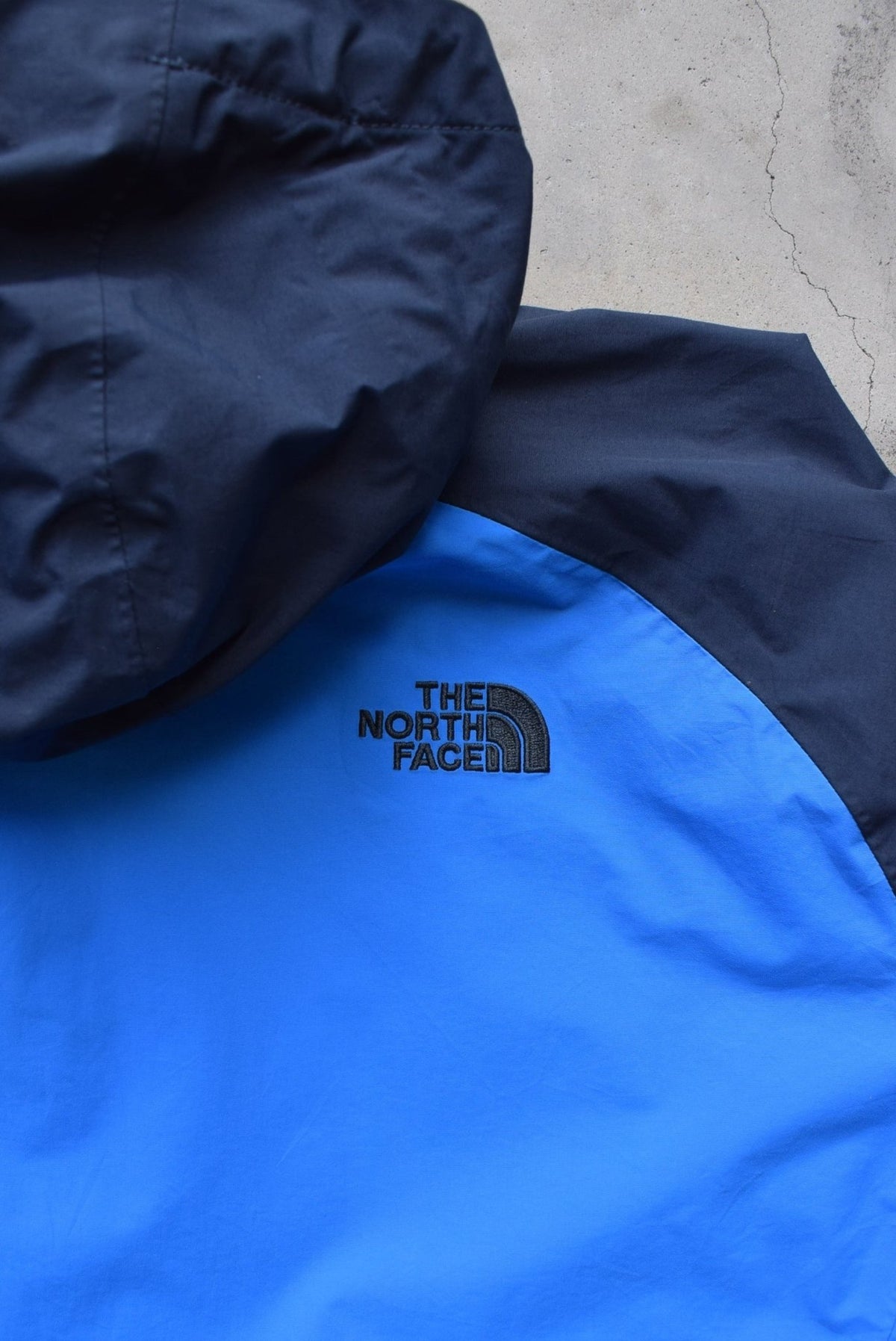 The North Face Blue & Grey Embroidered Spellout Jacket — 2000s (L) - Retrospective Store