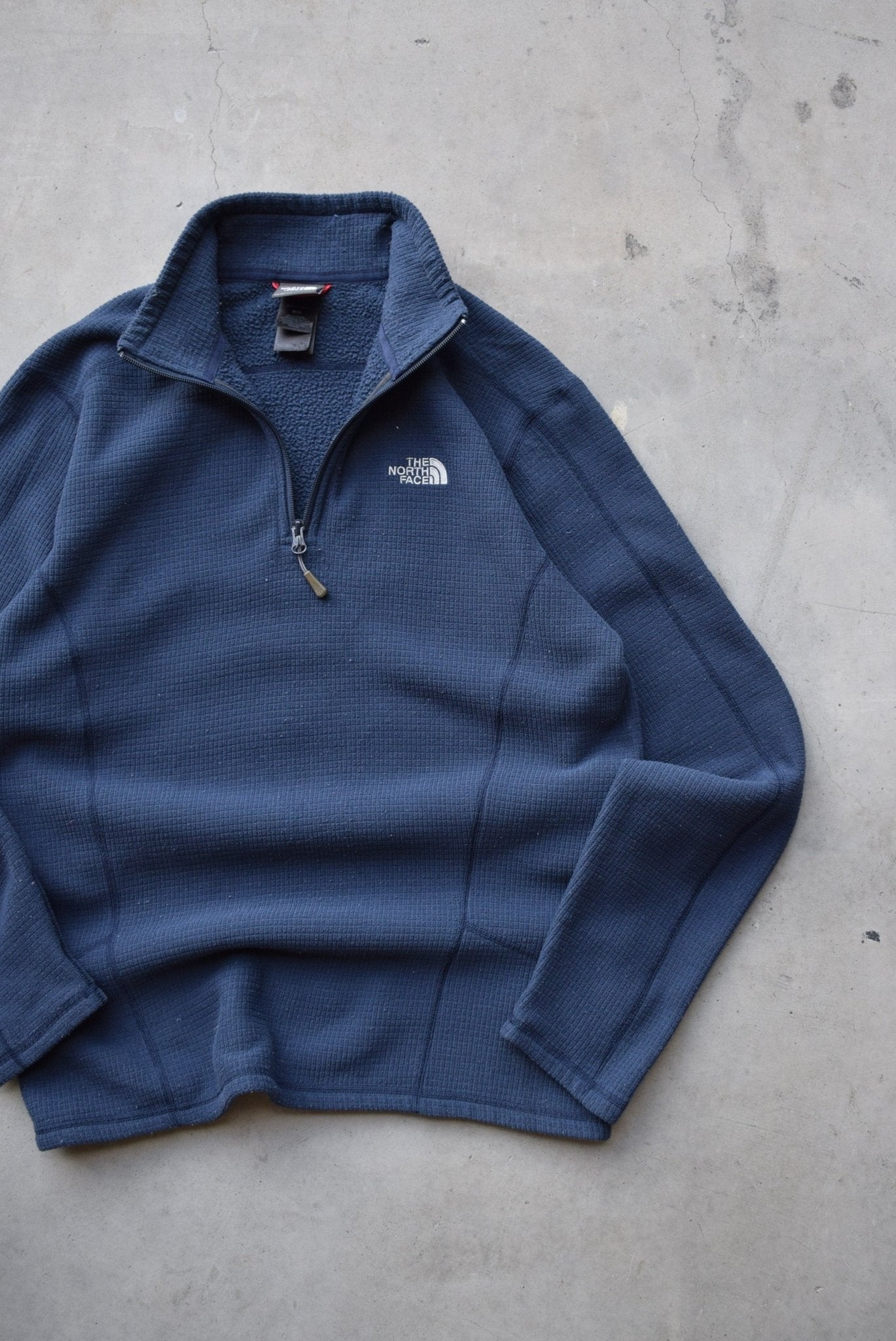 The North Face Navy Embroidered Logo Quarter Zip — 2000s (M) - Retrospective Store