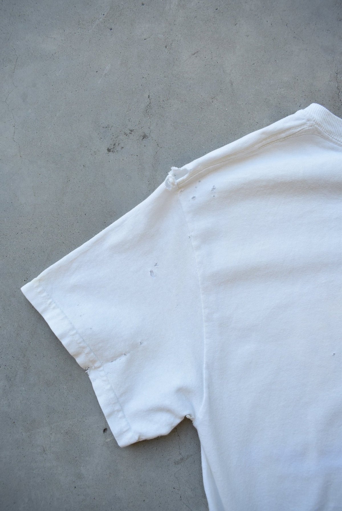 Thrasher Magazine White Graphic Tee — 2000s (S) - Retrospective Store