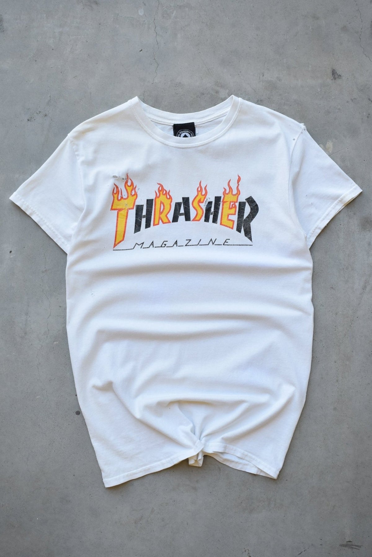 Thrasher Magazine White Graphic Tee — 2000s (S) - Retrospective Store