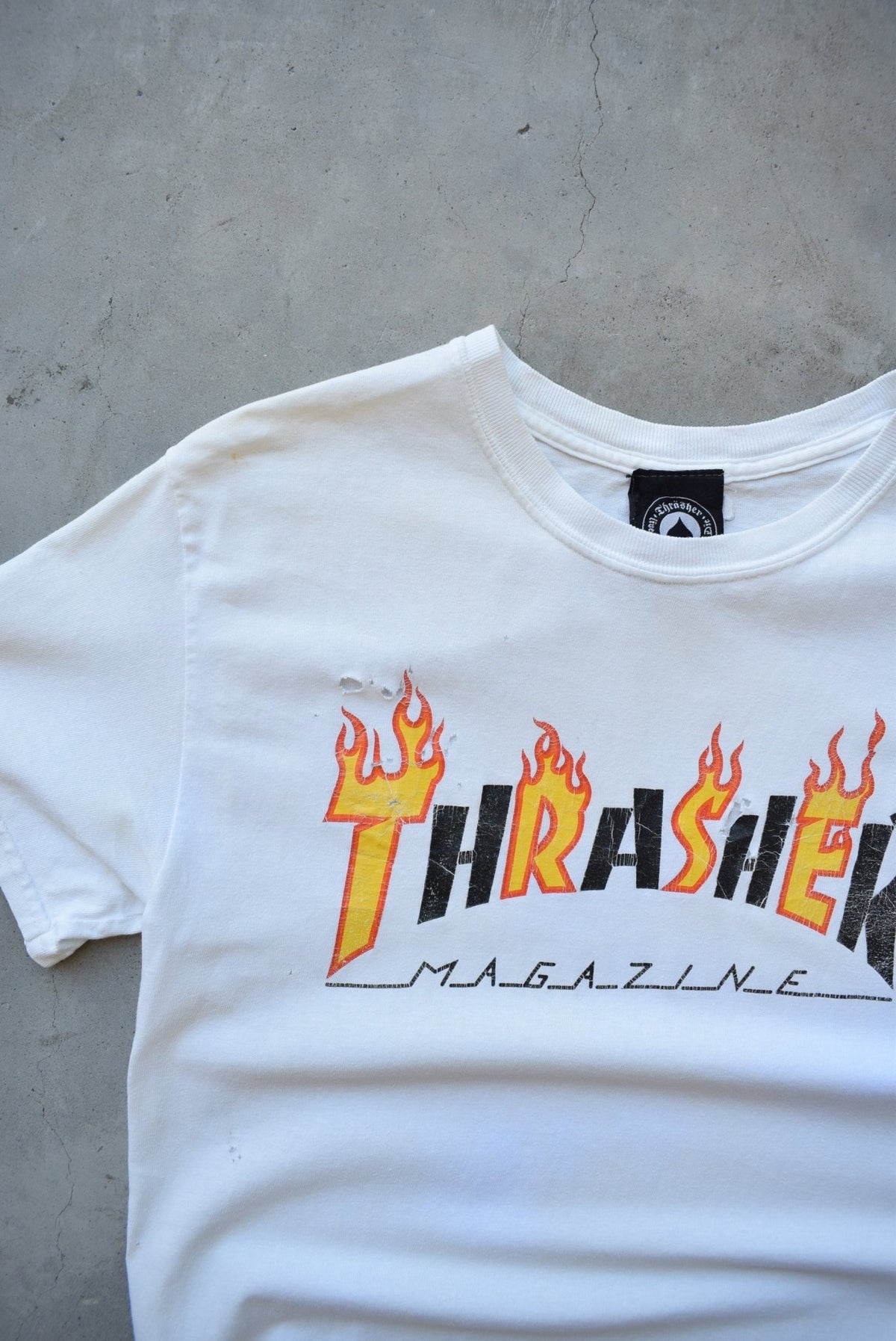 Thrasher Magazine White Graphic Tee — 2000s (S) - Retrospective Store