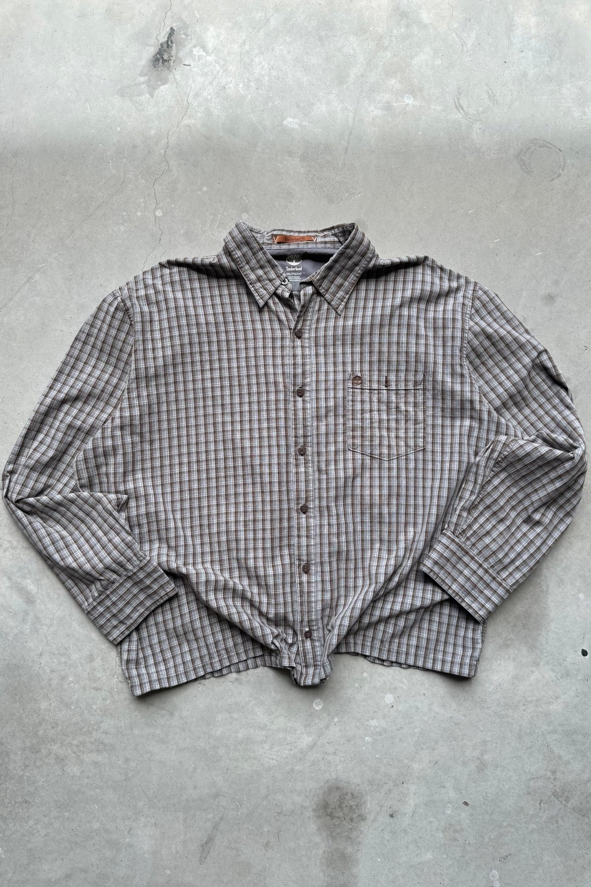 Timberland Brown & Grey Cropped Long Sleeve Button Up — 2000s (XXL) - Retrospective Store