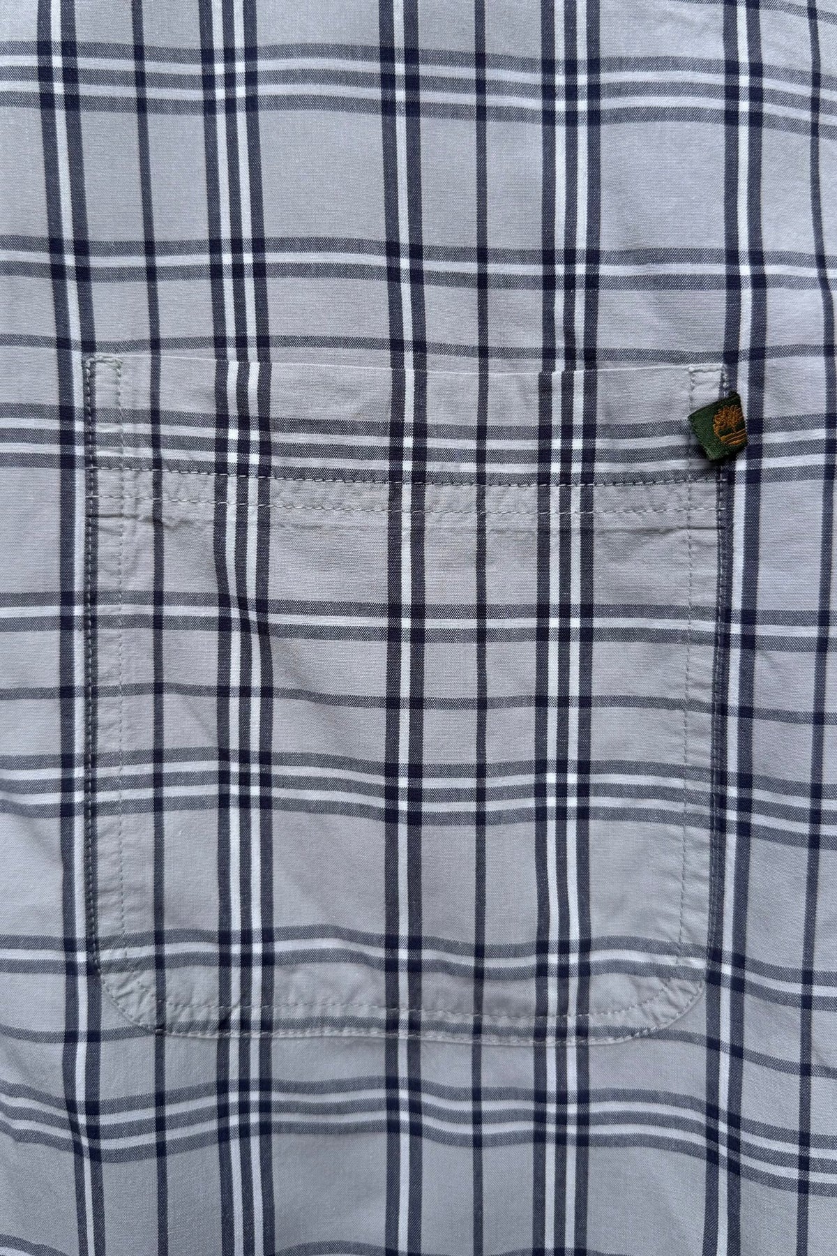 Timberland Grey Cropped Long Sleeve Button Up — 2000s (XL) - Retrospective Store